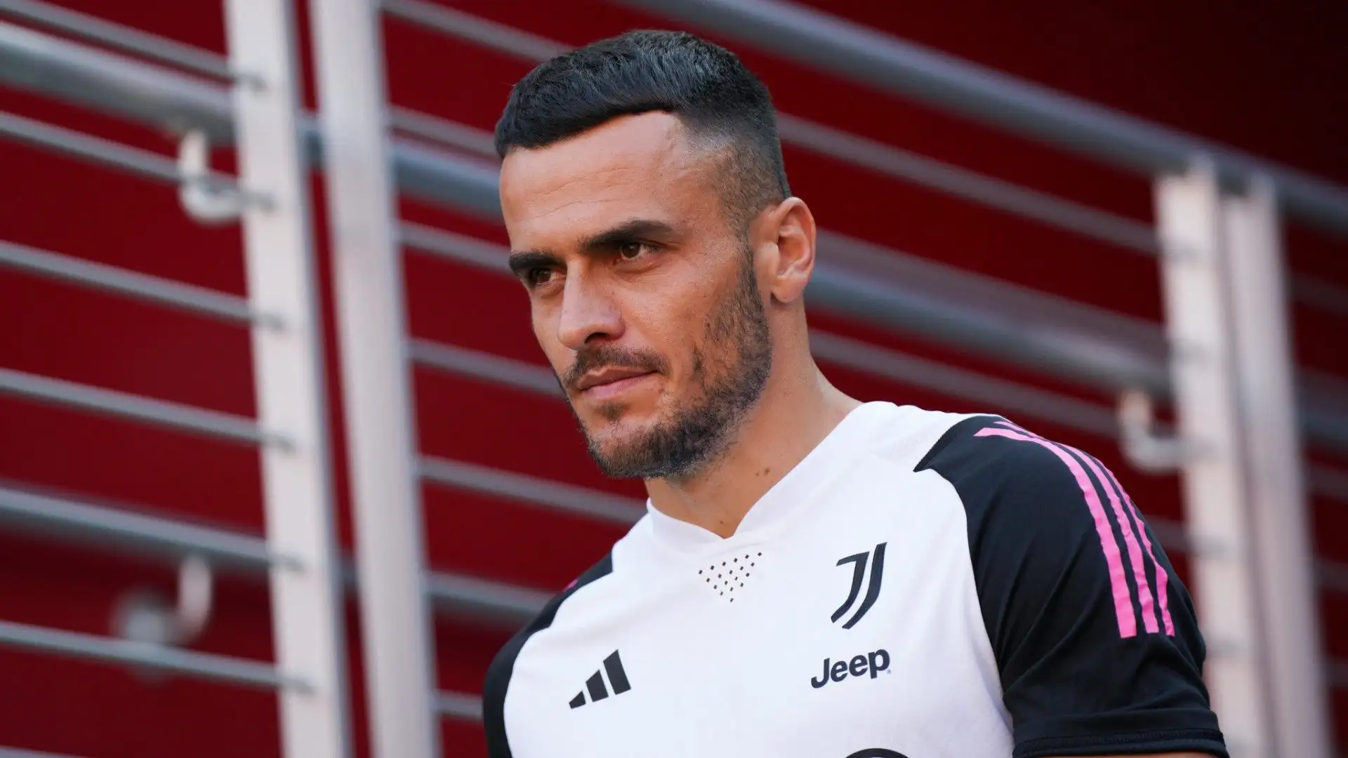 Nel caso in cui arrivasse un'offerta da 15 milioni di euro, Kostic potrebbe lasciare il club. Piace in Premier e in Bundesliga
