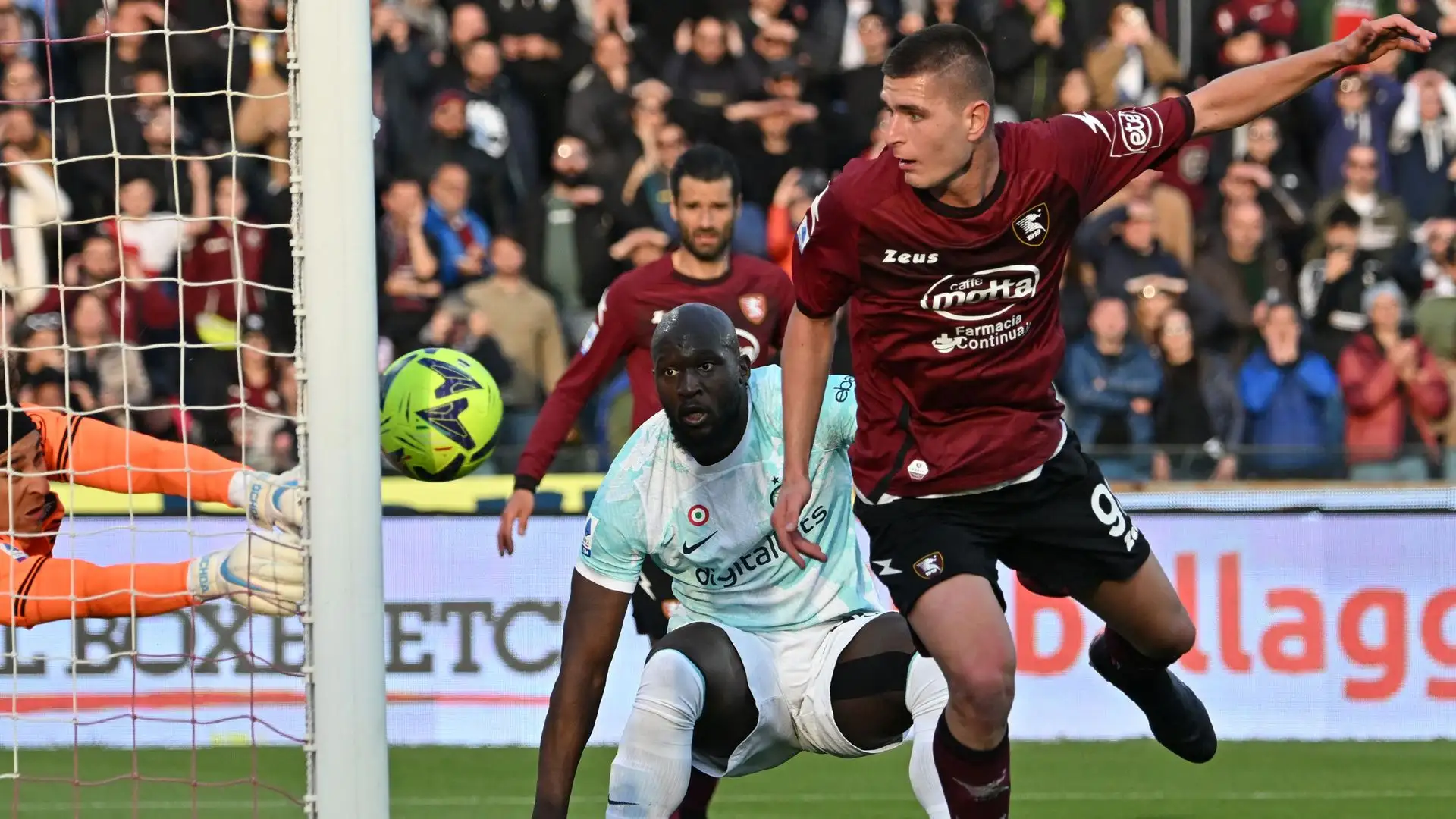 Il 2 maggio 2021, Lukaku può però festeggiare il suo primo titolo italiano in carriera: lo scudetto