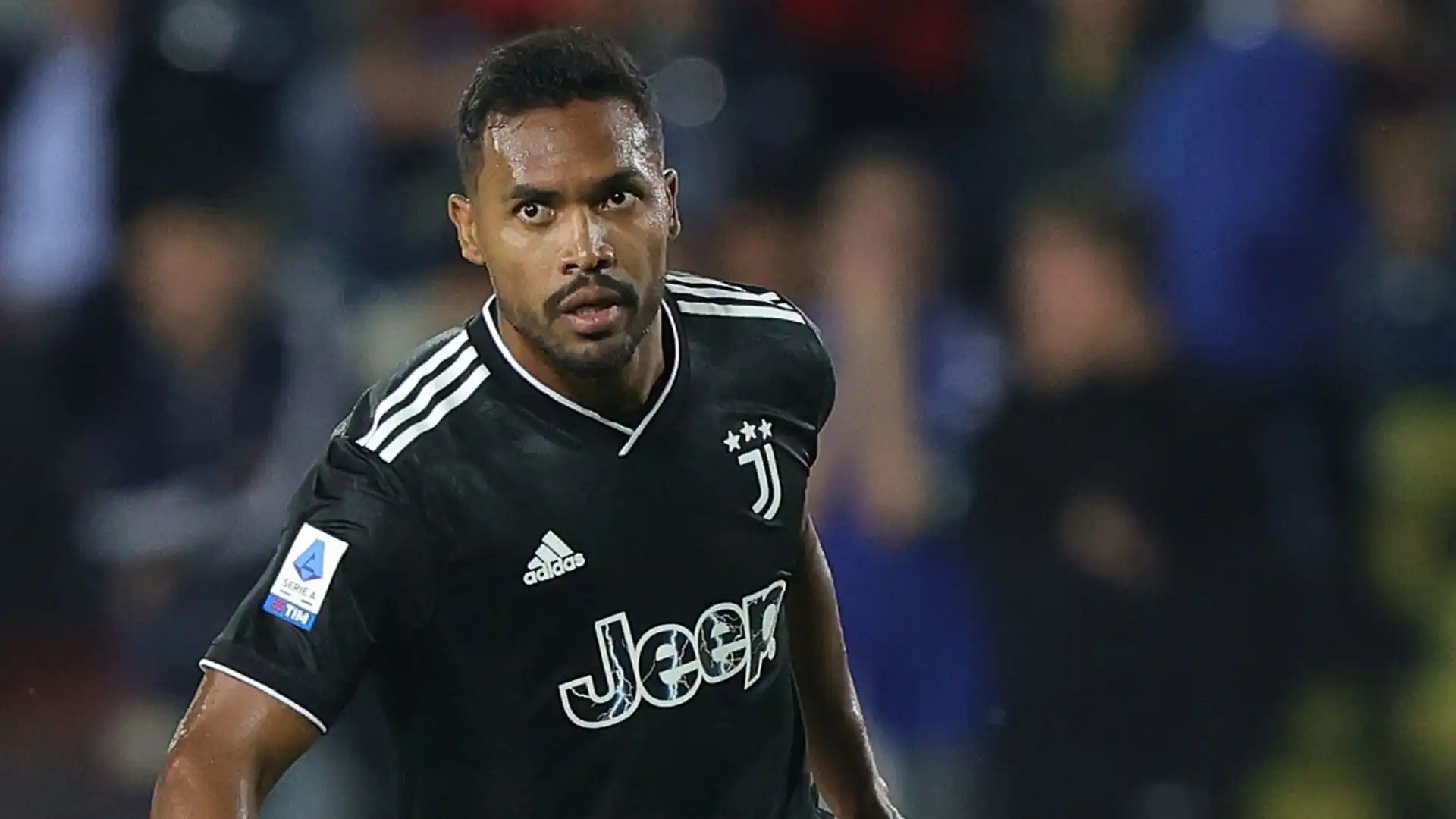 La Juve perde Alex Sandro: c’è la lesione muscolare