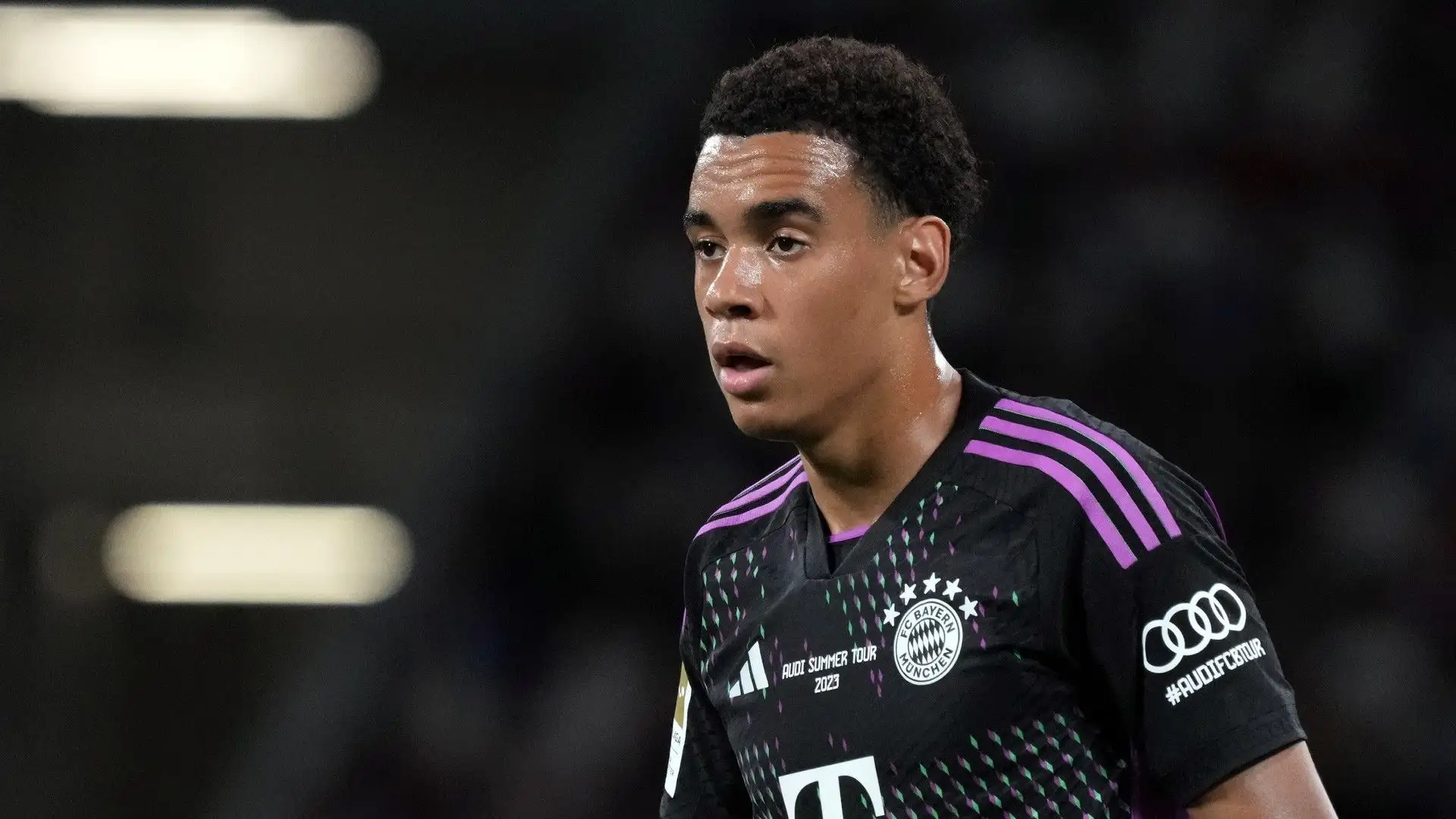 2- Jamal Musiala, Bayern Monaco, 110 milioni di euro
