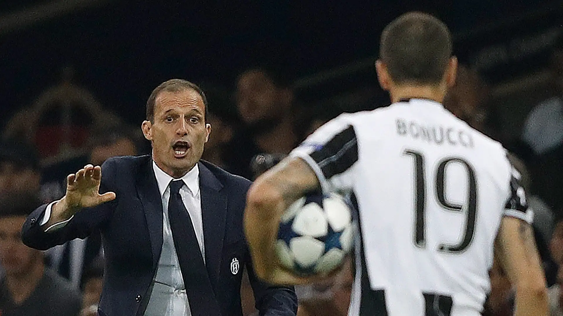 Allegri in conferenza stampa ha preferito glissare: "Non mi piacciono le soap opera, gli auguro il meglio per la sua nuova avventura"
