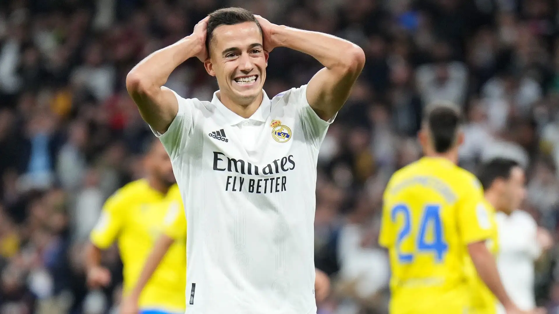 Con i Blancos ha vinto 4 Champions League, 4 Mondiali per Club, 3 campionati, 3 Supercoppe UEFA, 3 Supercoppe spagnole e 1 Coppa di Spagna

