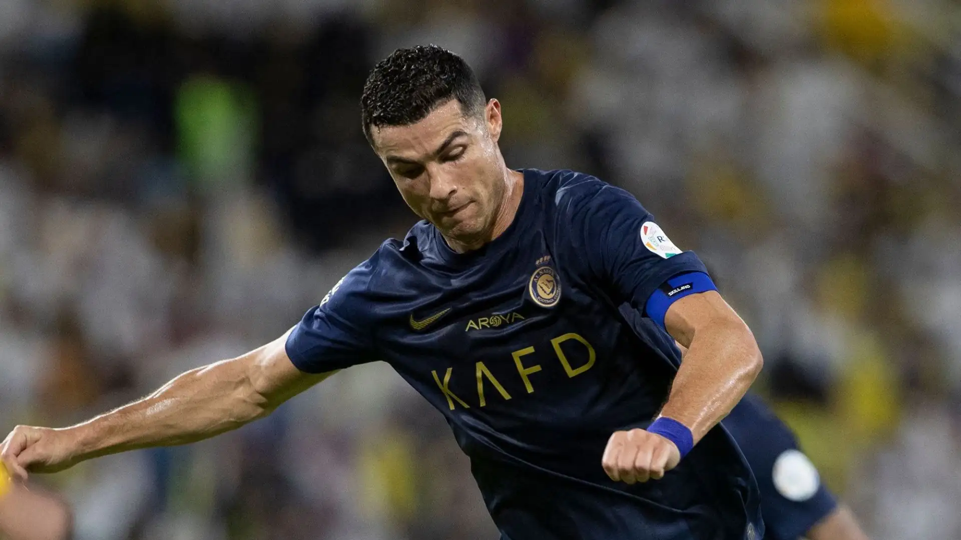 Nella ripresa l'ex attaccante di Juve, Real e Manchester United ha regalato a Otavio l'assist per il 3-1