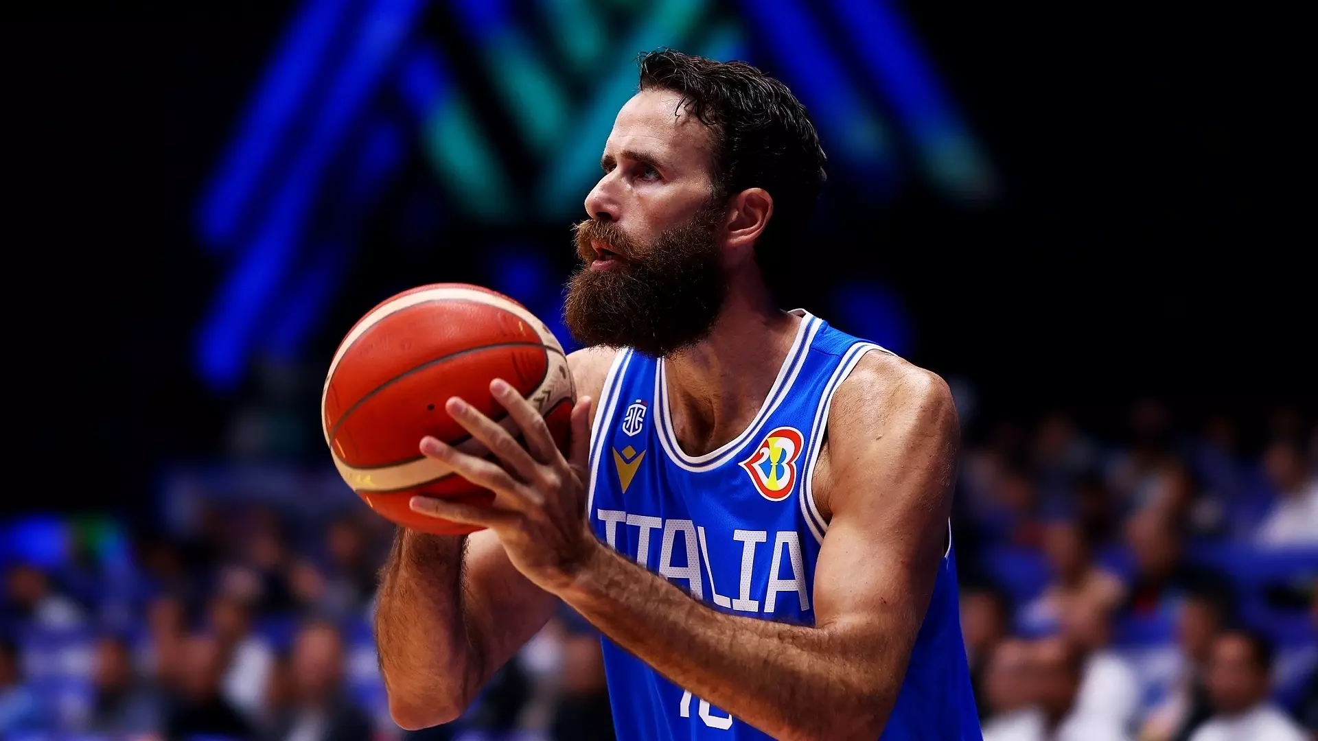 Gigi Datome e l’Italbasket chiudono con un ko