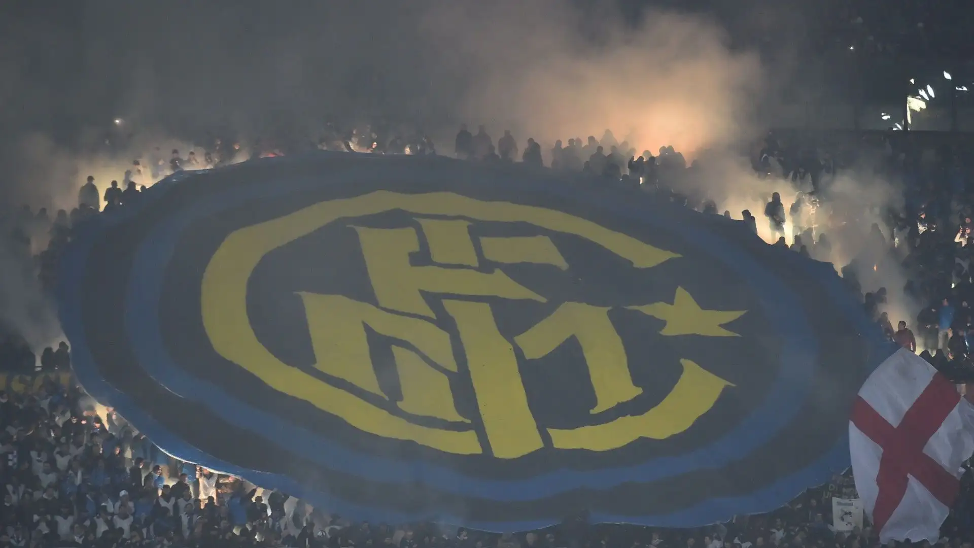 Il derby con più gol è del 6 novembre 1949 (6-5 per l'Inter)
