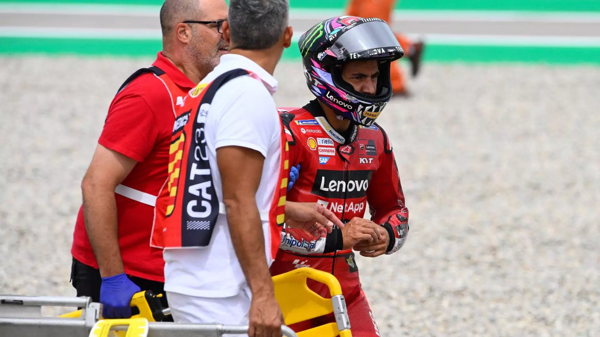 Ducati, operazione riuscita per Enea Bastianini: out i prossimi tre GP