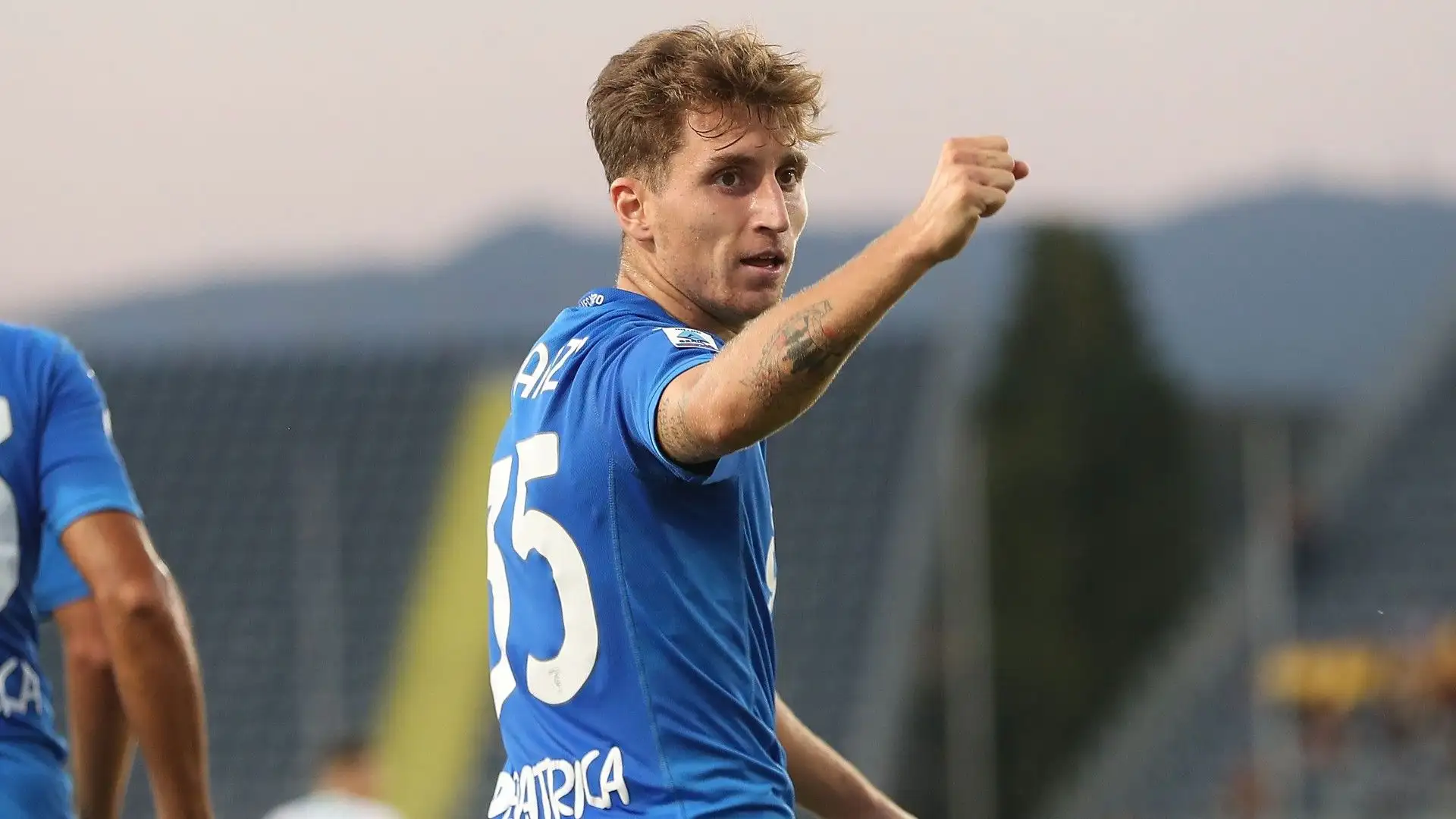 Diverse big italiane hanno gli occhi puntati su di lui: oltre al Milan pare ci siano anche Lazio, Inter e Juventus
