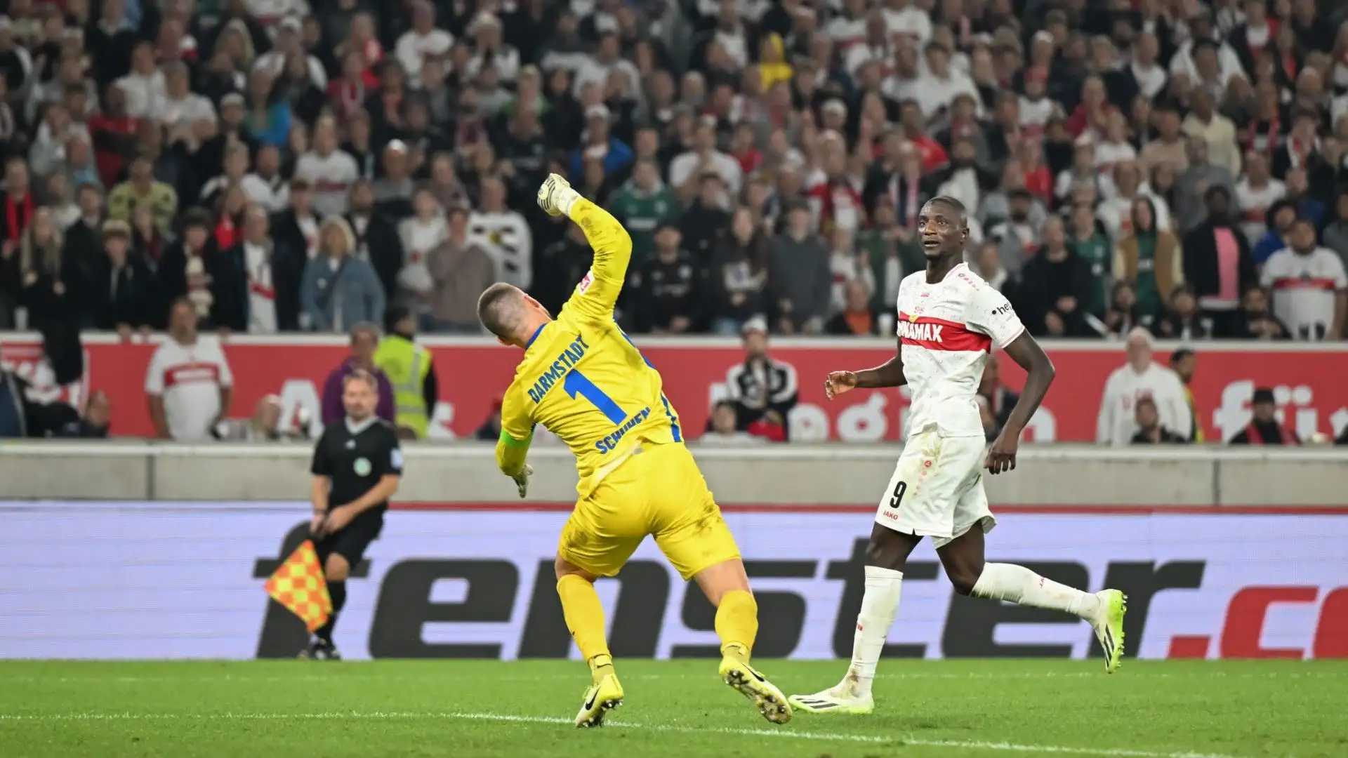 L'attaccante nel marzo 2022 ha esordito con la nazionale maggiore della Guinea: da allora ha giocato 8 partite con il suo Paese
