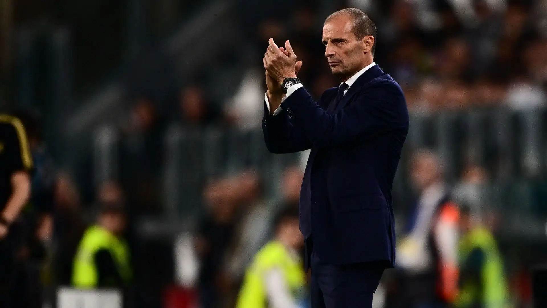 L'ha confermato Allegri in conferenza stampa: "Vlahovic domani non ci sarà per un problema alla schiena. Rientra Kean che sta bene ma non ci sarà Milik per un problema al polpaccio"
