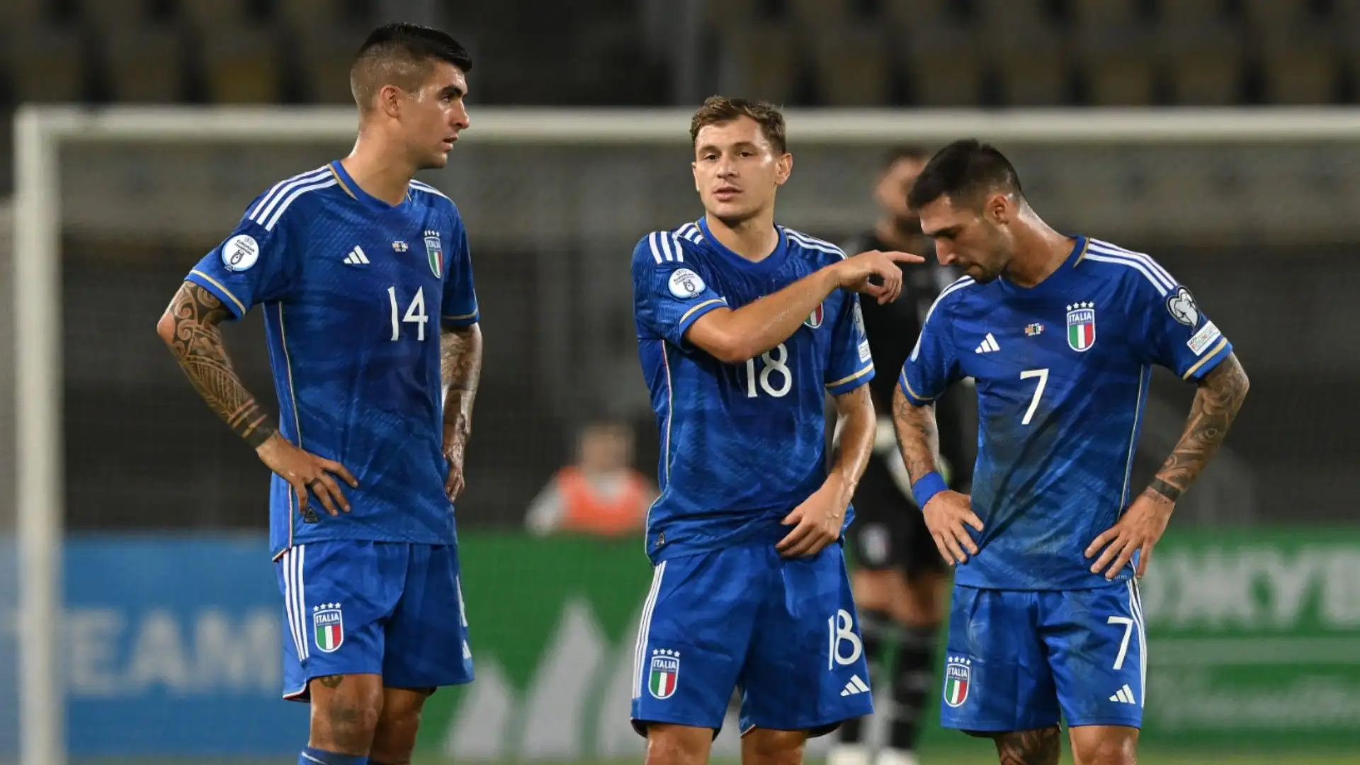 Accedono a EURO2024 le prime due classificate di ogni girone
