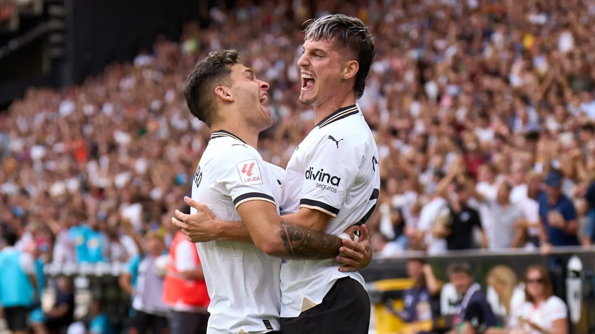 A segno Javi Guerra e due volte Hugo Duro
