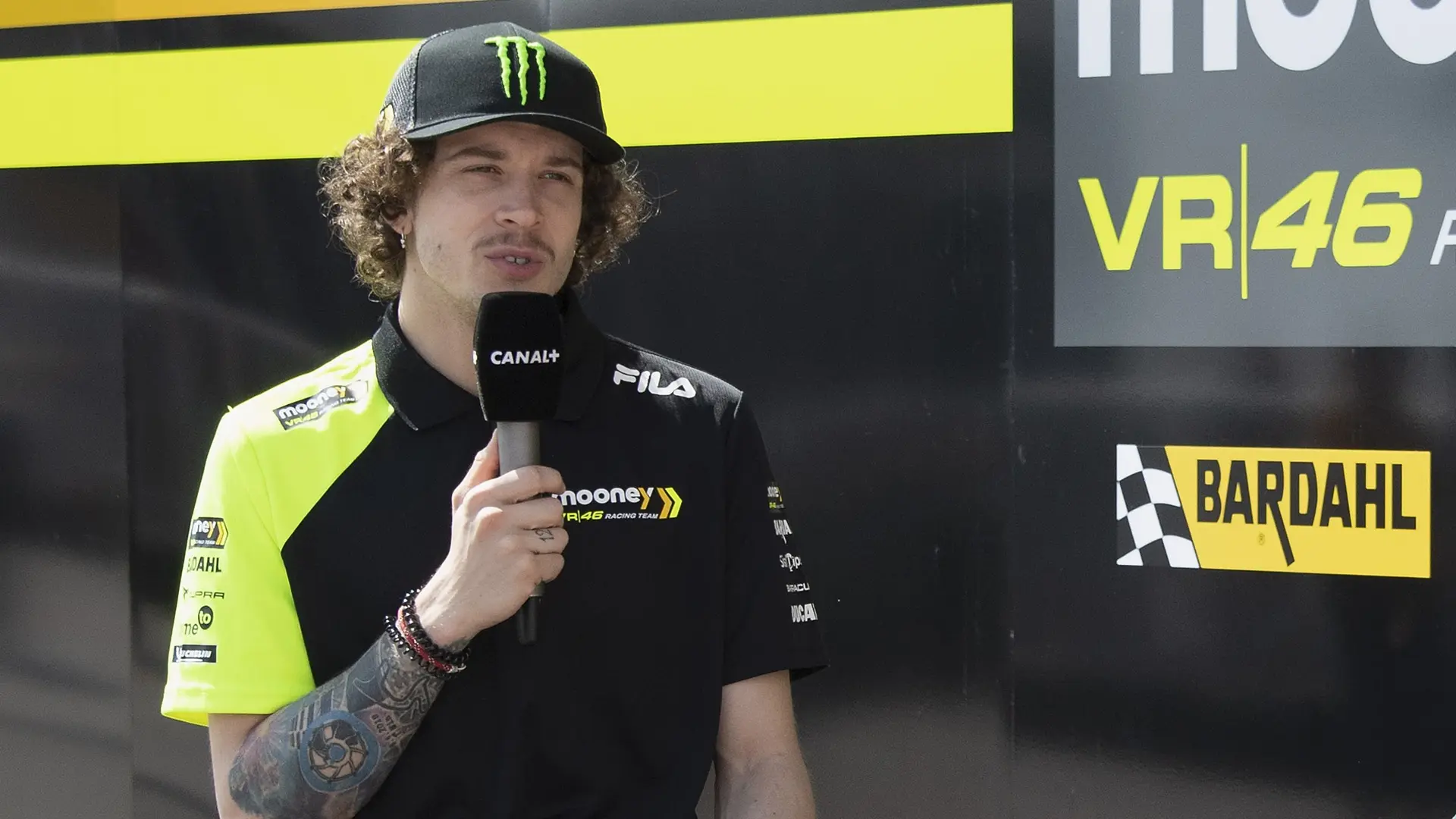 Marco Bezzecchi a cuore aperto su Pecco Bagnaia e Valentino Rossi