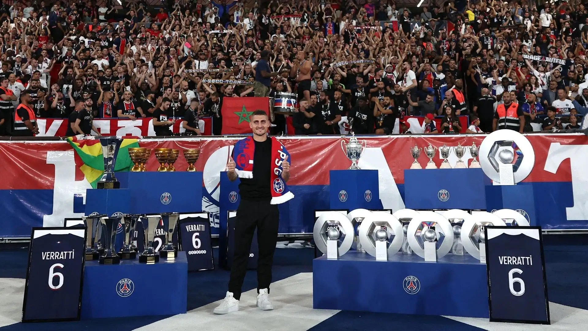 9 campionati francesi, 6 Coppe francesi, 6 Coppe di lega francesi e 9 Supercoppe di Francia