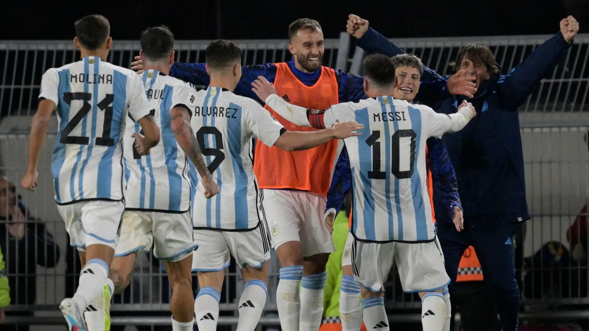 Messi grazie a questo gol è salito a quota 29 reti nelle gare valide per le qualificazioni Mondiali: agganciato al primo posto Luis Suarez