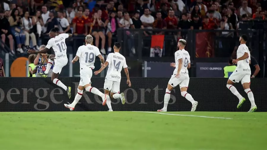 Il Milan prima domina e poi soffre: 2-1 sulla Roma all'Olimpico