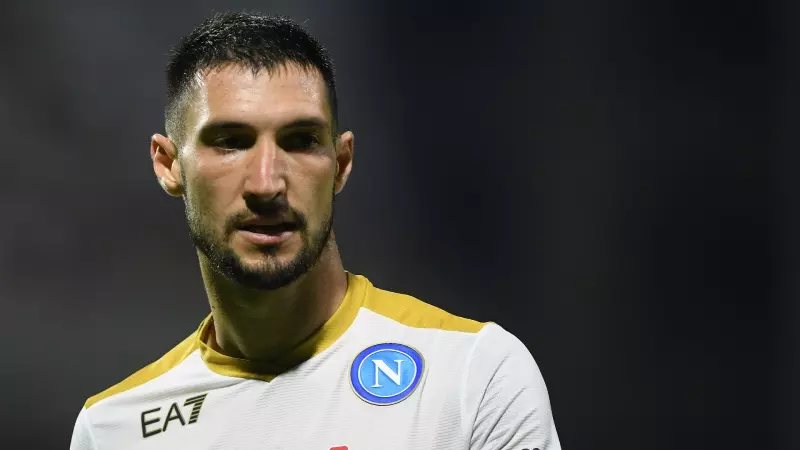 Tegola Napoli, infortunio per Matteo Politano