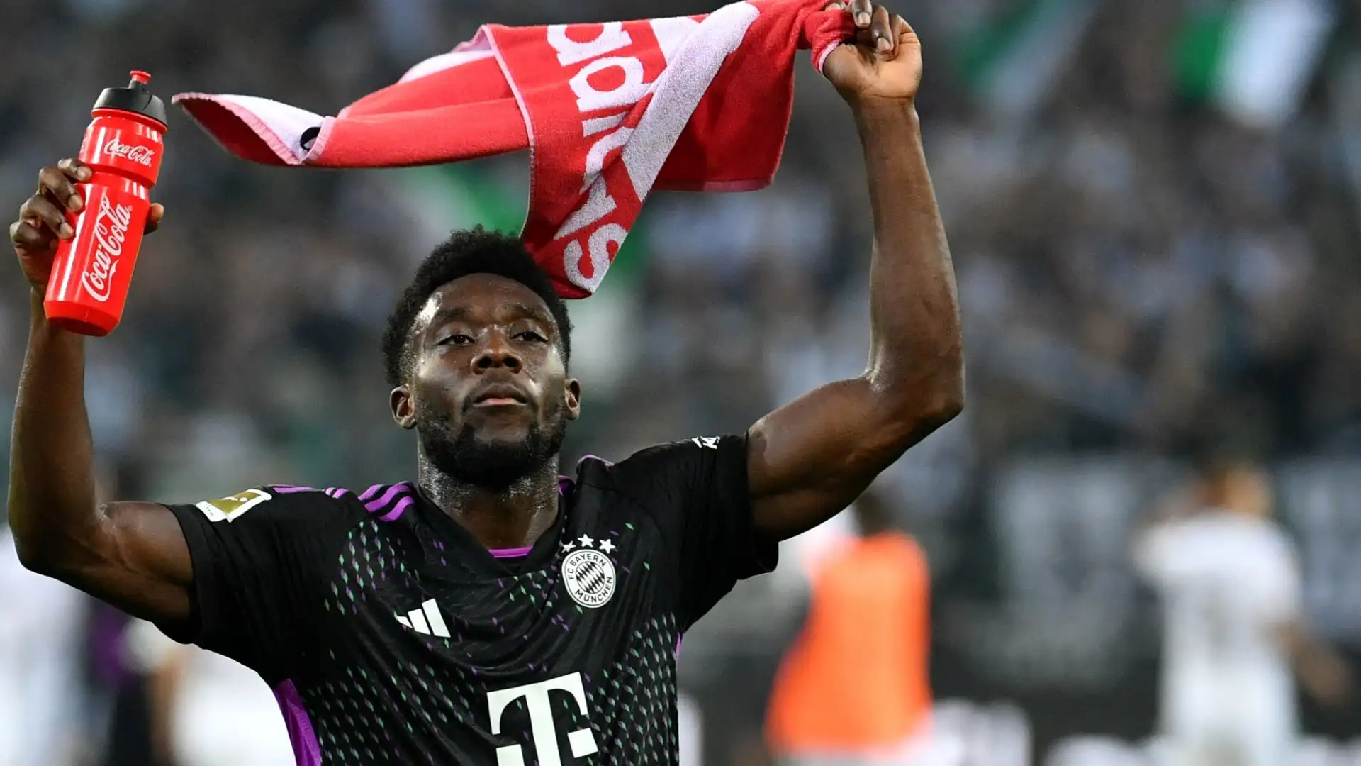 Il Bayern ha contattato negli ultimi giorni gli agenti del giocatore per convincerlo a prolungare