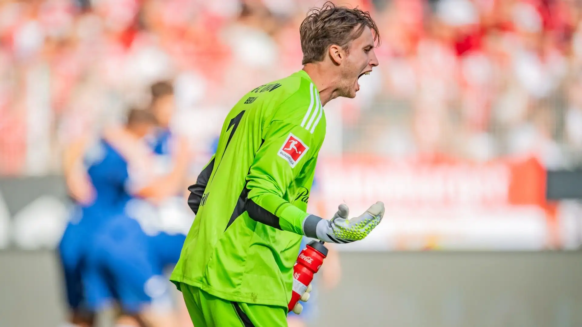 Il club giallorosso è alla ricerca del sostituto di Rui Patricio e sta valutando Frederik Ronnow
