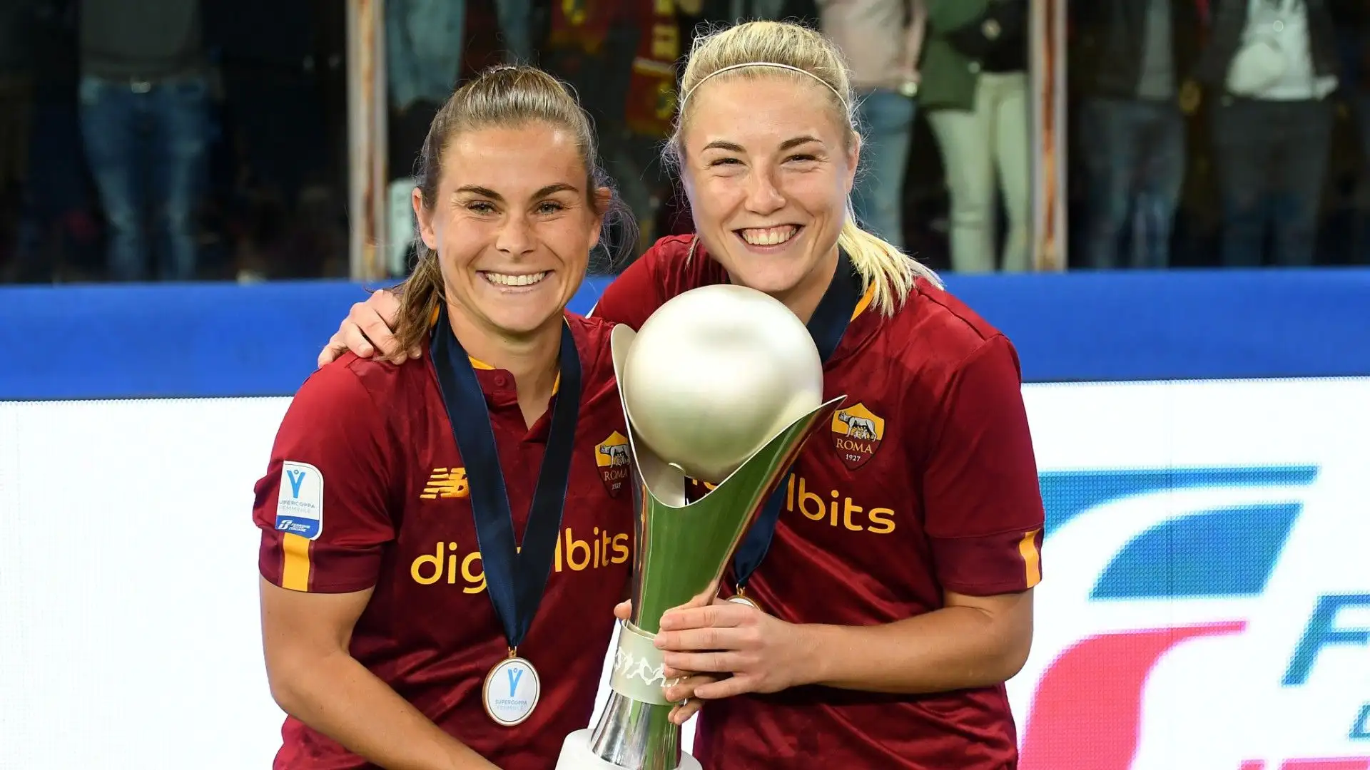 In Italia Roman ha collezionato 41 presenze e 13 gol
