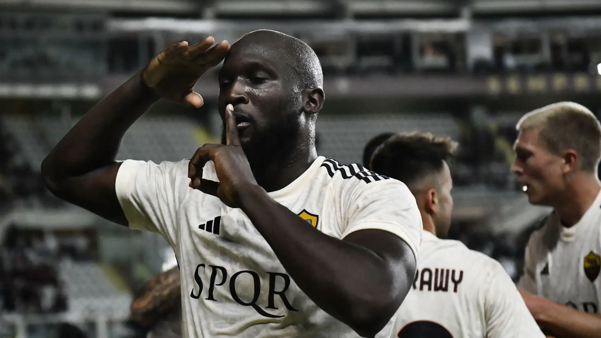 Solo 5 giocatori hanno fatto meglio di lui nell'era dei 3 punti a vittoria: Cristiano Ronaldo, Higuain, Shevchenko, Montella e Trezeguet.