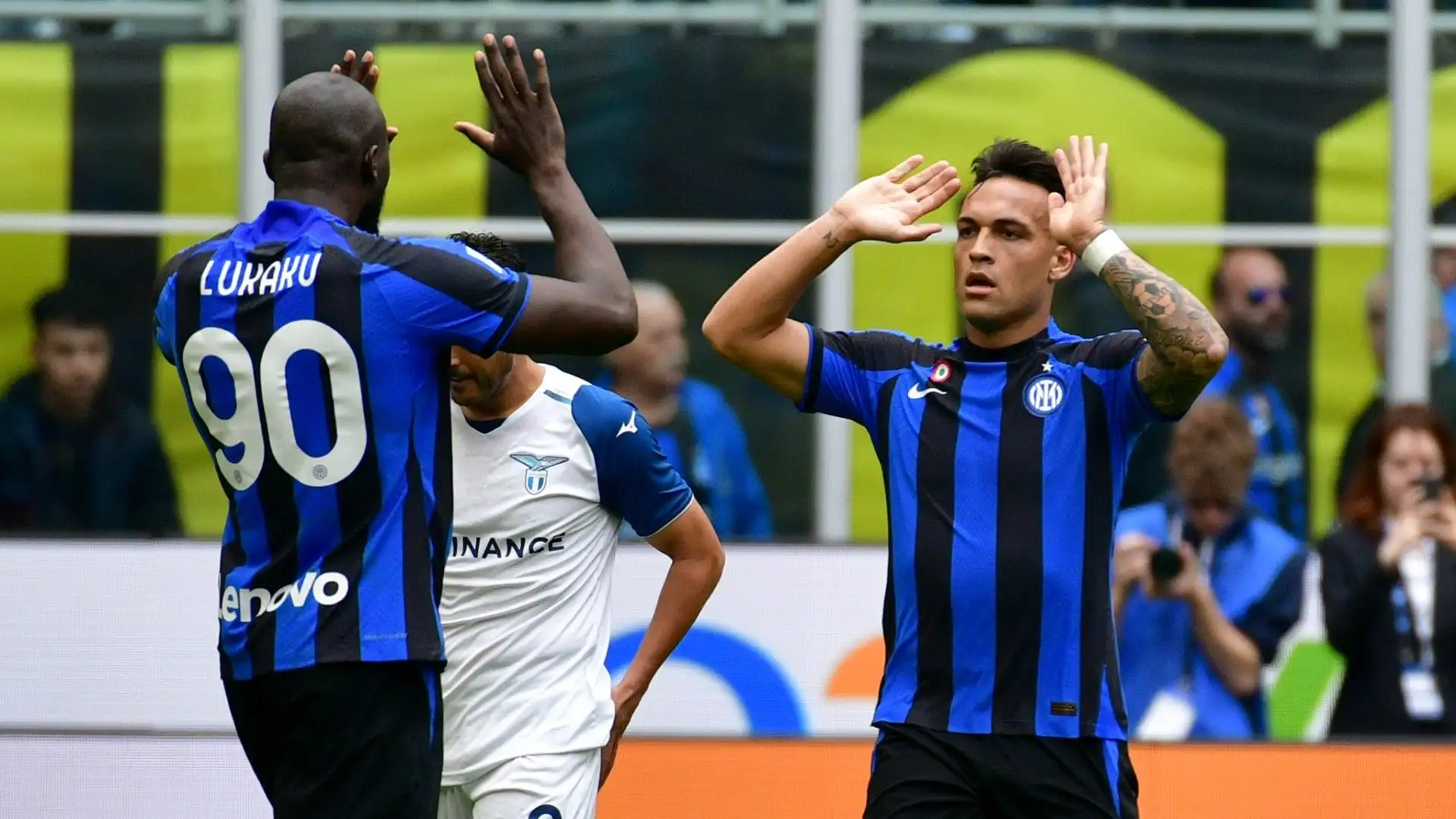 Il campione argentino ha anche smesso di seguire Lukaku su Instagram

