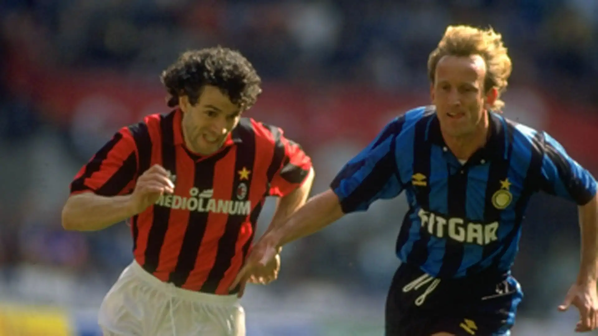Andreas Brehme alle prese con il temibile Roberto Donadoni