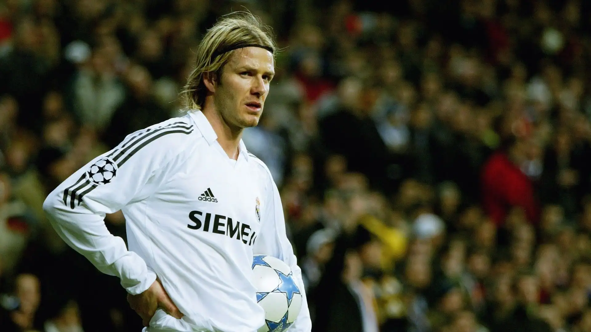 David Beckham: ha illuminato il calcio mondiale nei primi anni 2000 senza però riuscire a vincere il Pallone d'Oro
