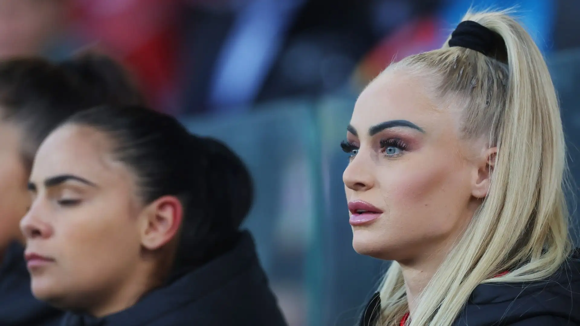 Sul famosissimo social la calciatrice svizzera ha una community molto affezionata
