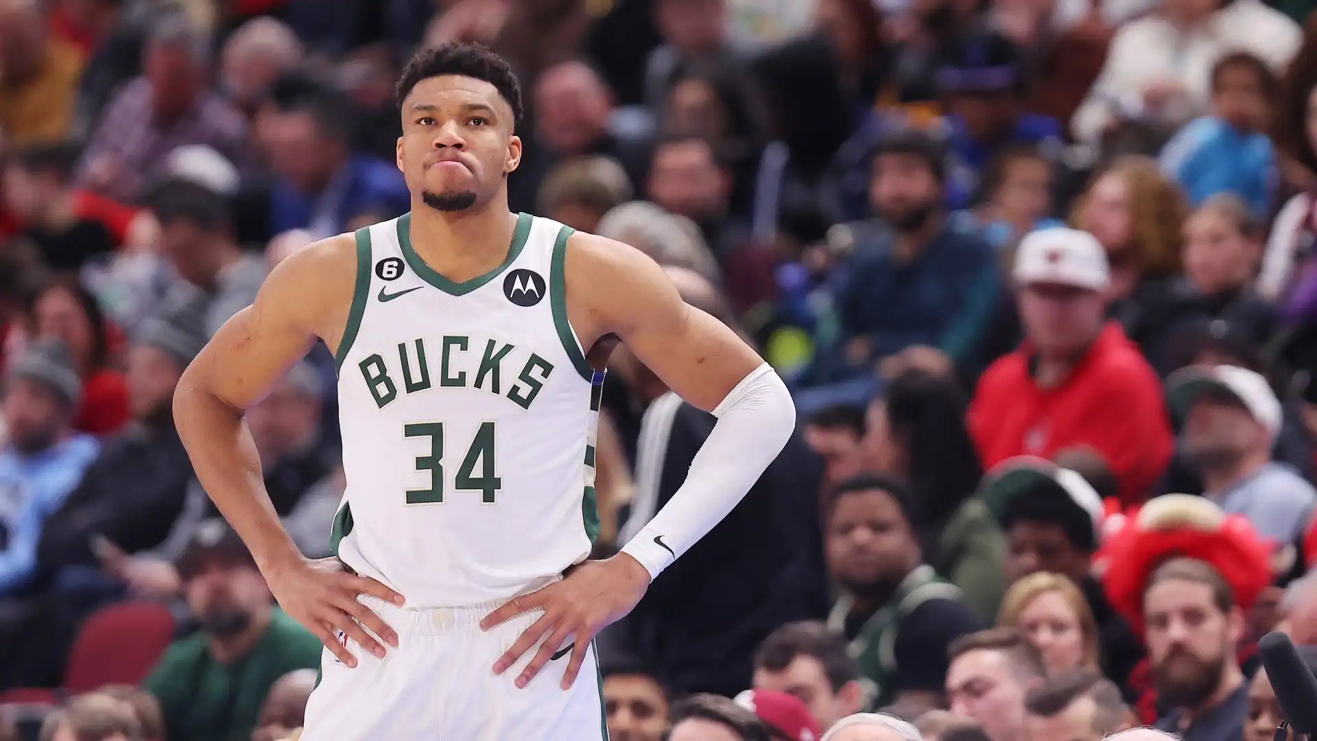 NBA, Giannis Antetokounmpo firma un contratto da nababbo