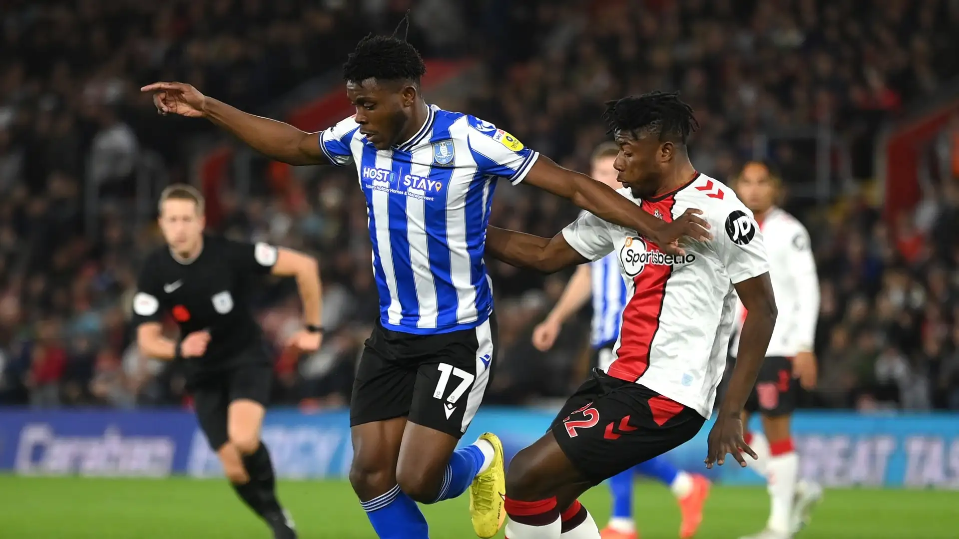 L'altro nome è quello del trequartista dell'Hatayspor Fisayo Dele-Bashiru, che ha già affrontato il Napoli in un'amichevole estiva