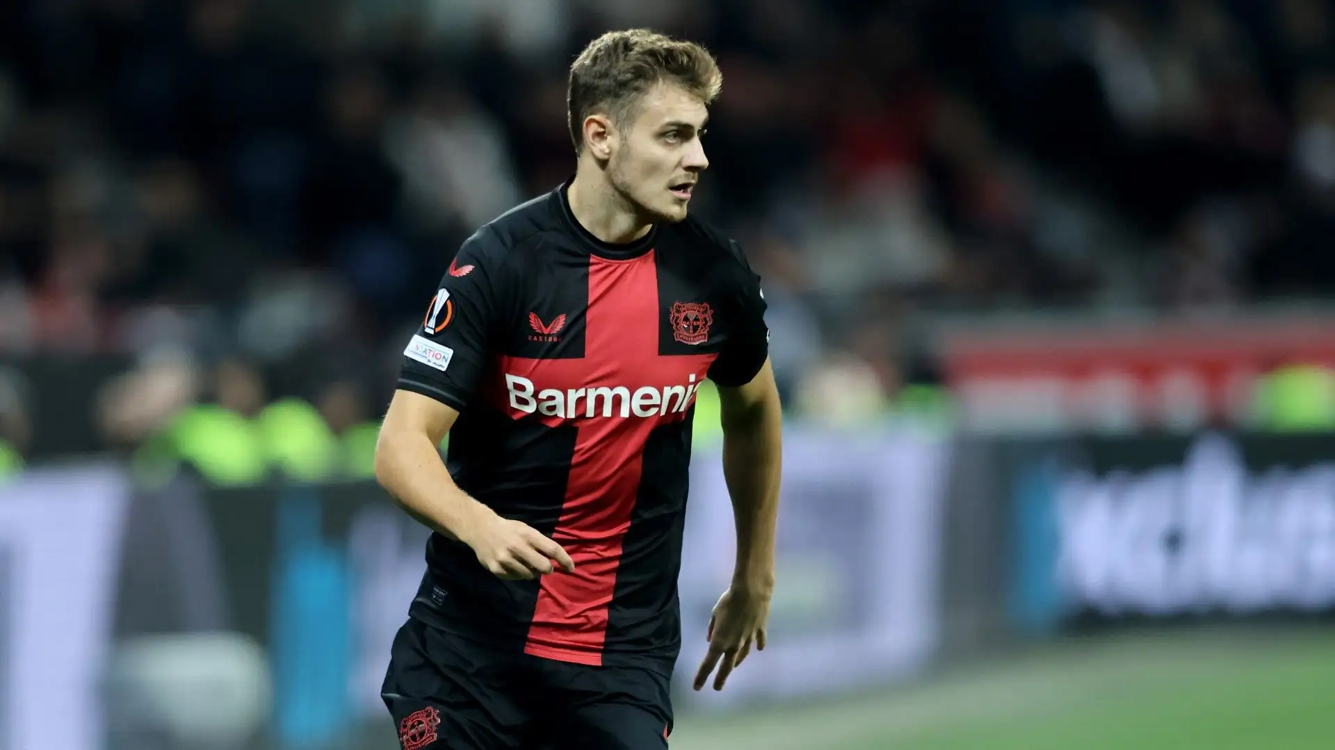 Josip Stanisic è cresciuto nelle giovanili del Bayern Monaco ed è andato al Leverkusen la scorsa estate
