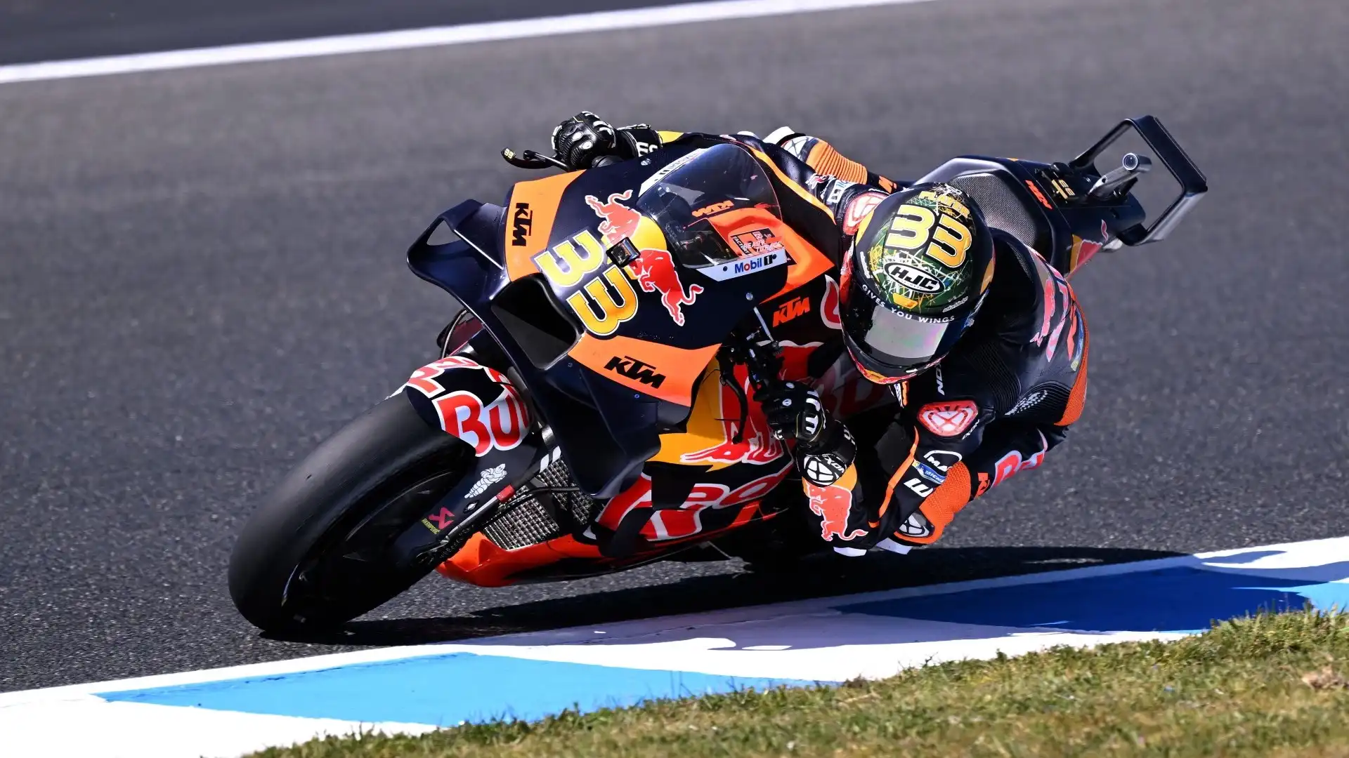 MotoGP, KTM super nelle FP2: Bagnaia in ritardo