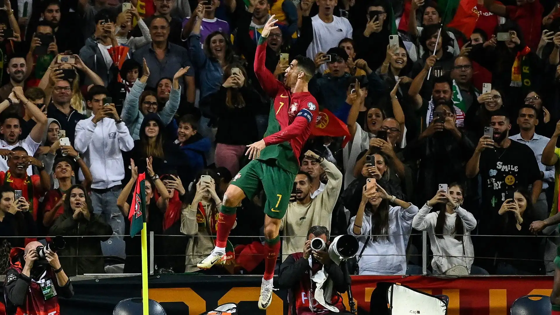 Sembra incredibile ma ha già giocato 200 partite nella nazionale maggiore portoghese