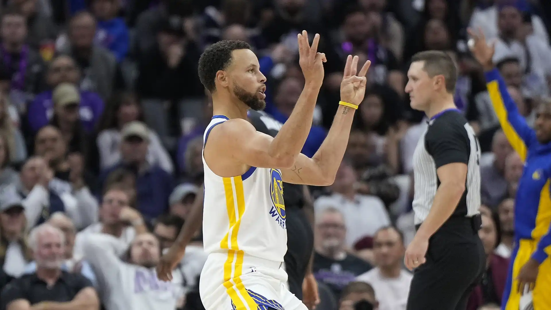 NBA, Steph Curry e Luka Doncic da fantascienza