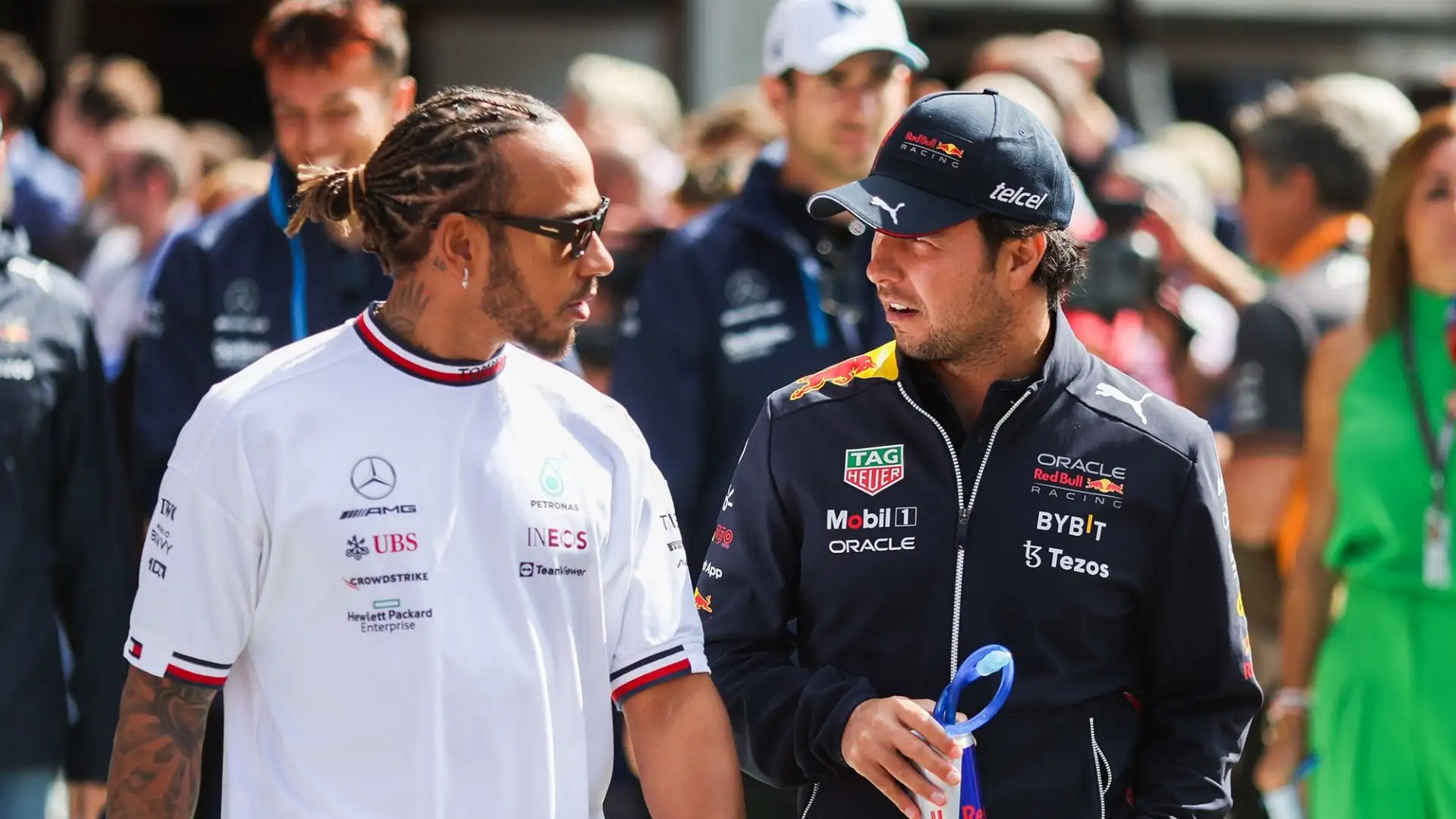 "Se sentissi cose così negative su di me ogni fine settimana, sarebbe molto difficile", ha insistito Hamilton