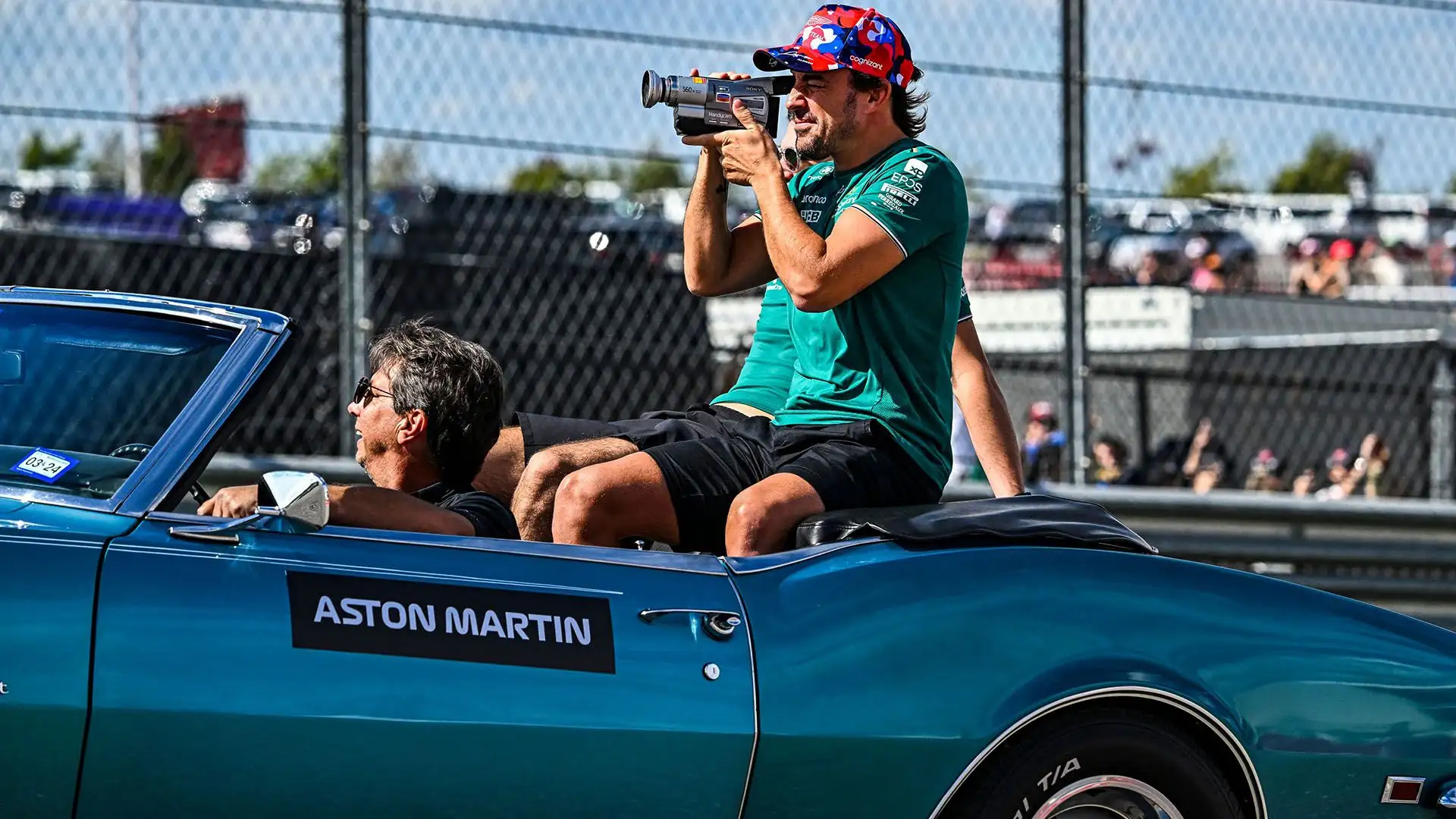 Fernando Alonso decide di riprendere tutto