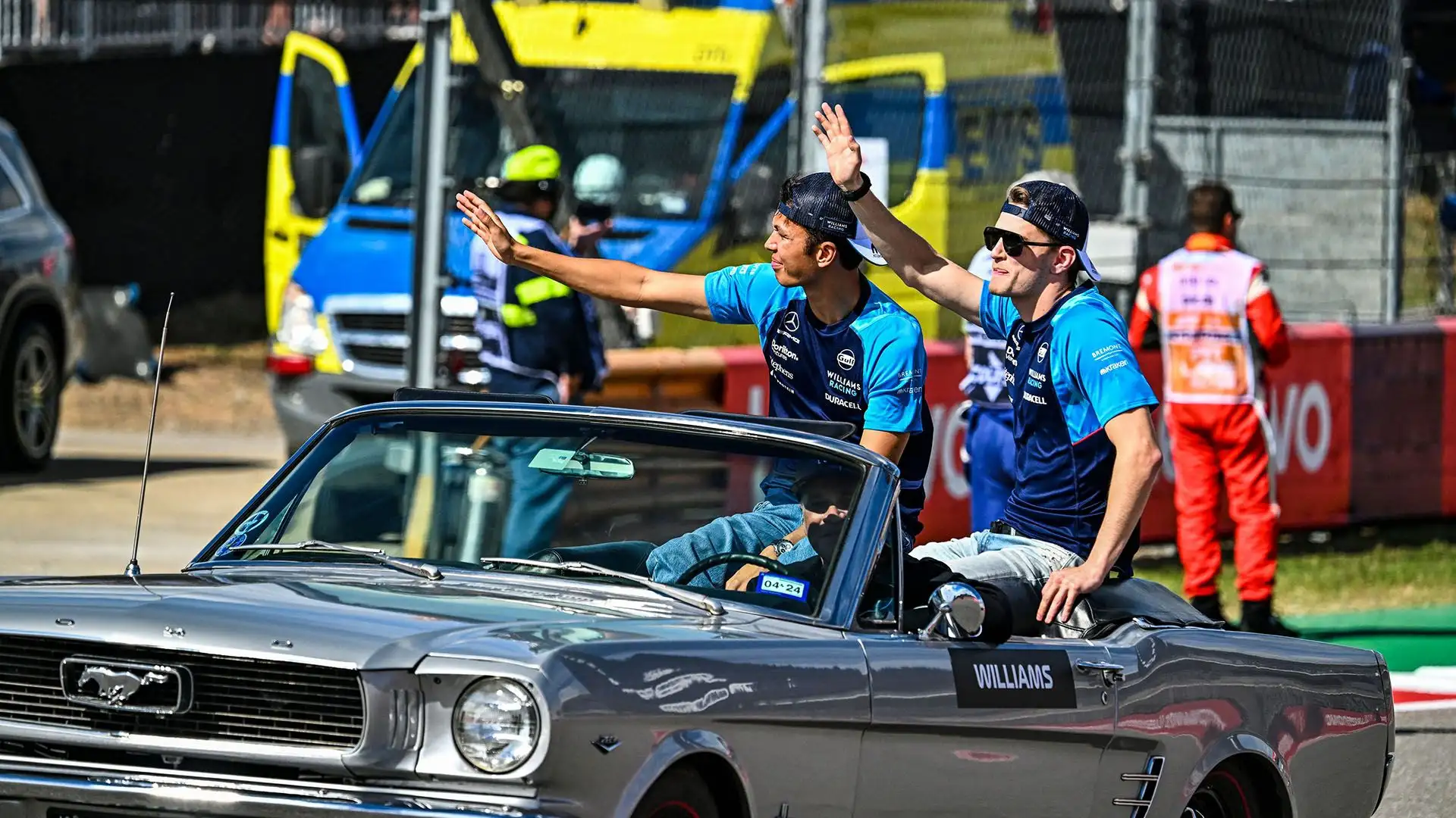 Ecco Albon e Sargeant della Williams