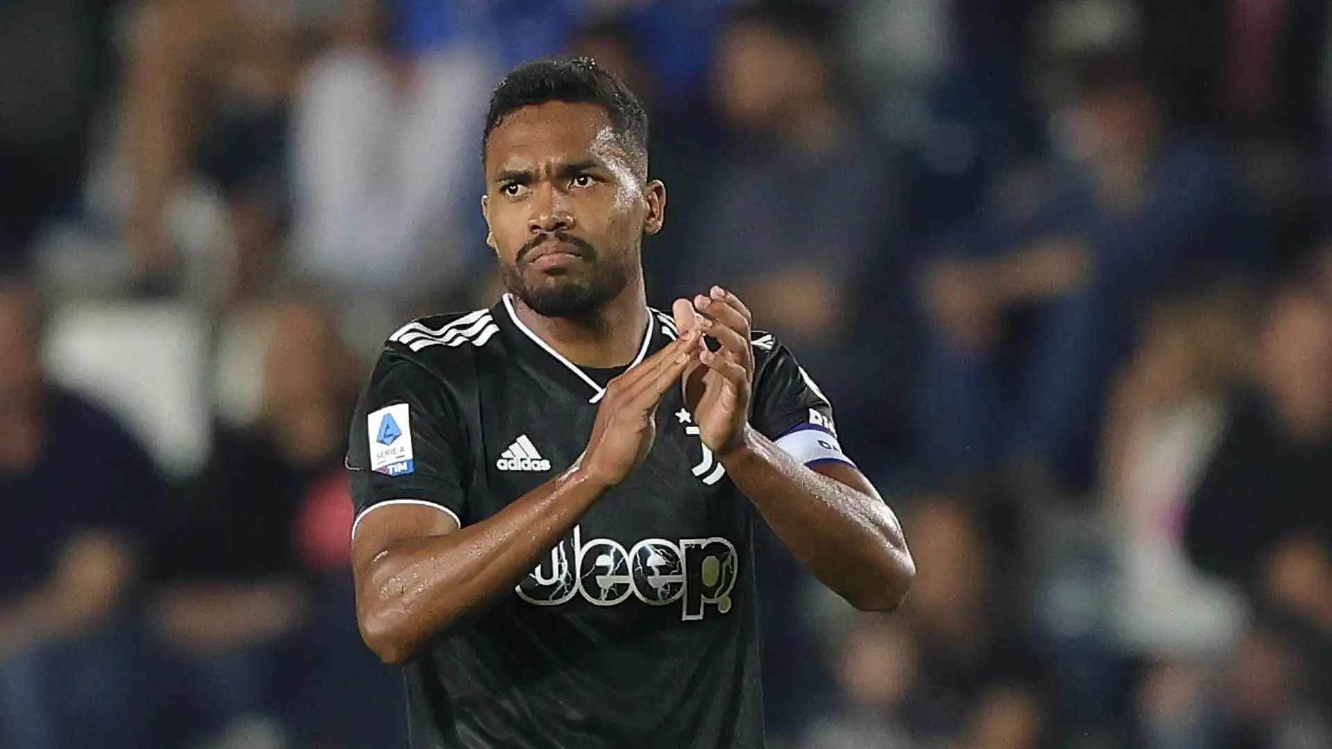 5- Quinto posto per il senatore della Juventus Alex Sandro: il difensore percepisce dal club bianconero 11,11 milioni di euro ogni anno
