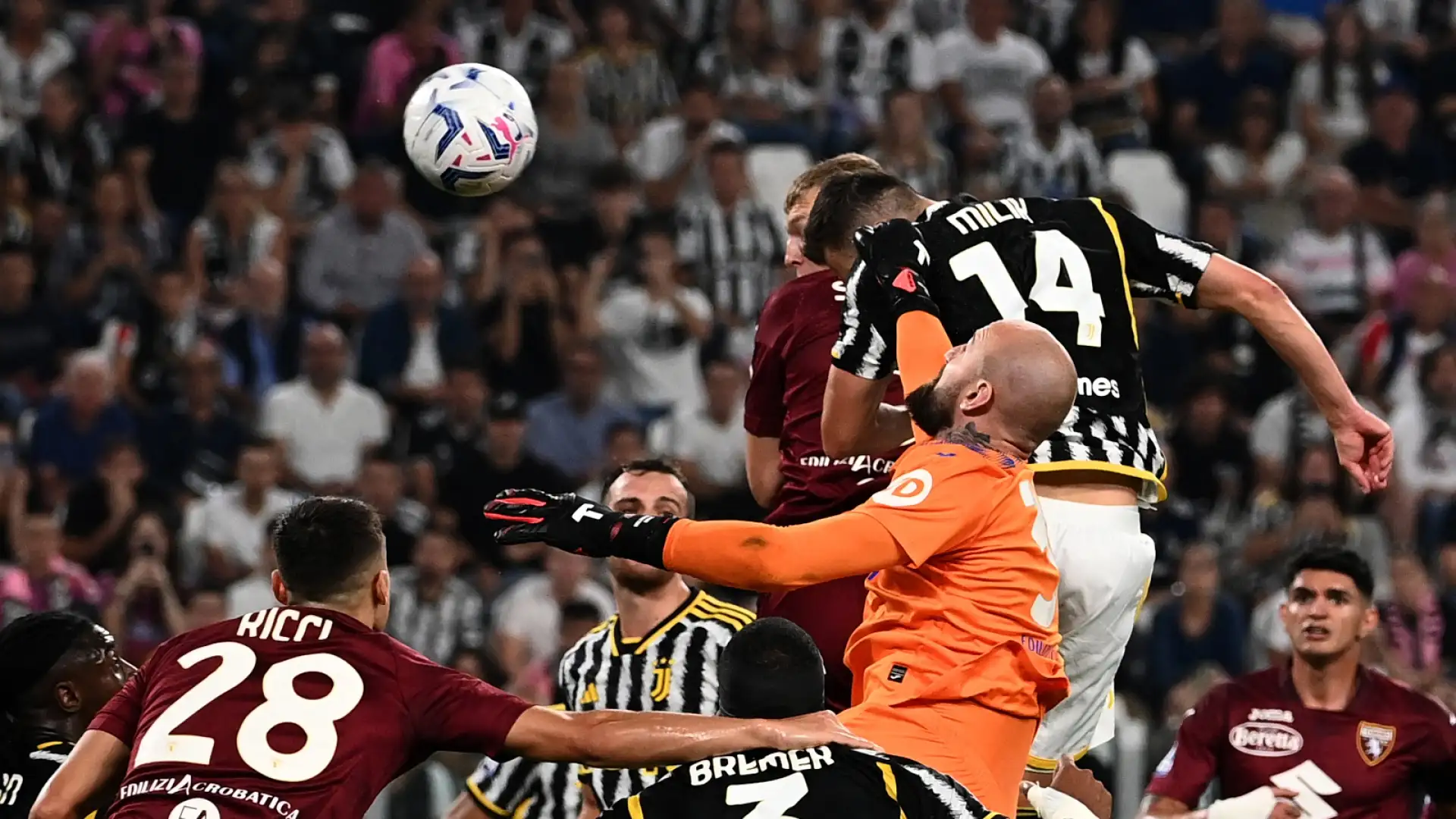 A firmare il 2-0 è stato proprio Milik, al 62'.