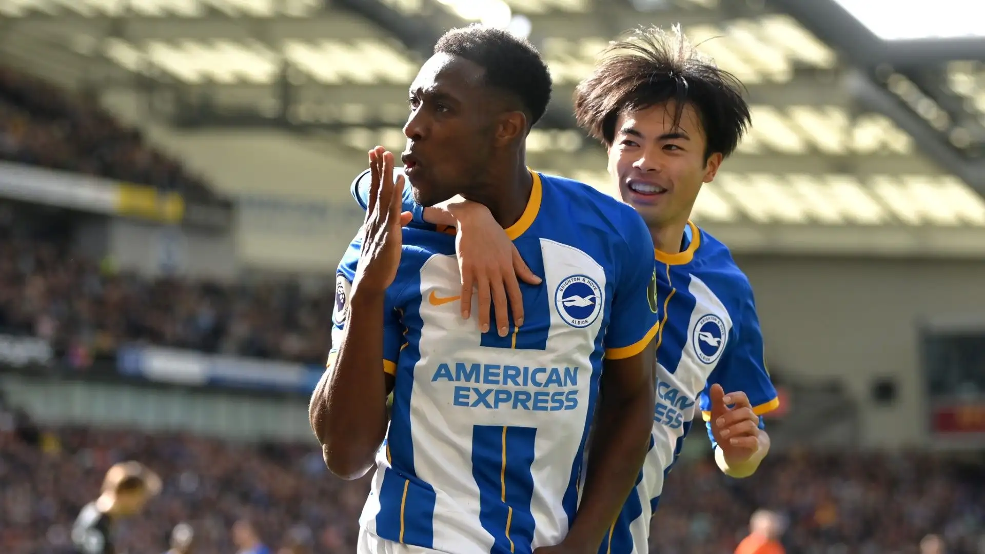 Se Manchester City o Manchester United presenteranno l'offerta giusta, il Brighton venderà il suo gioiello
