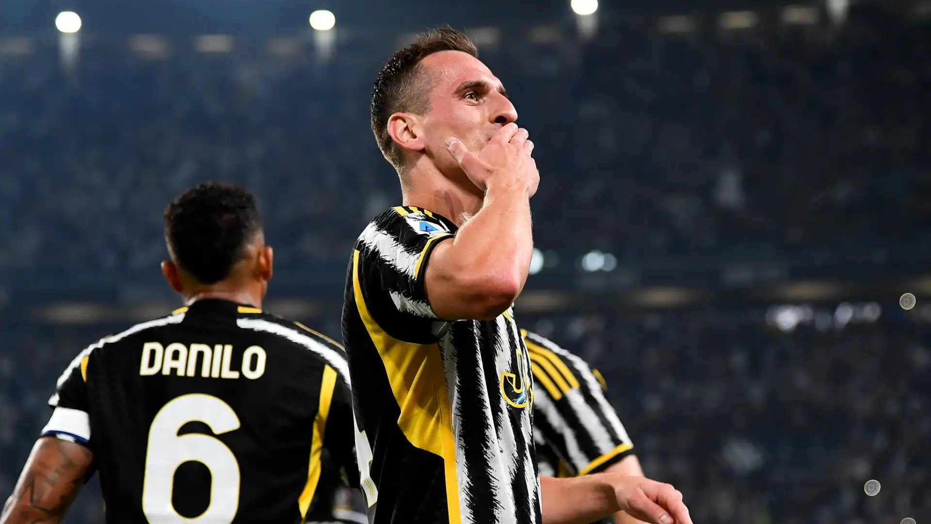 Tacchinardi ha poi parlato in generale della squadra di Allegri: "Rispetto agli anni scorsi ha smesso di essere 'simpatica' e vince partite sporche"
