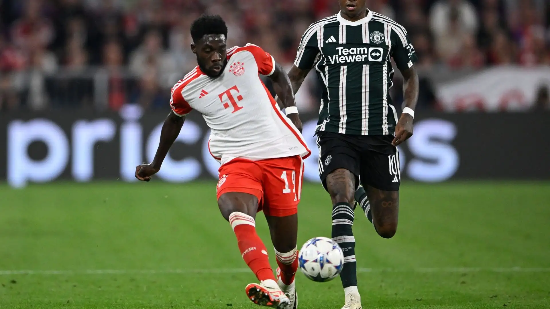 Davies ha vinto cinque campionati tedeschi e una Champions League con la maglia del Bayern Monaco