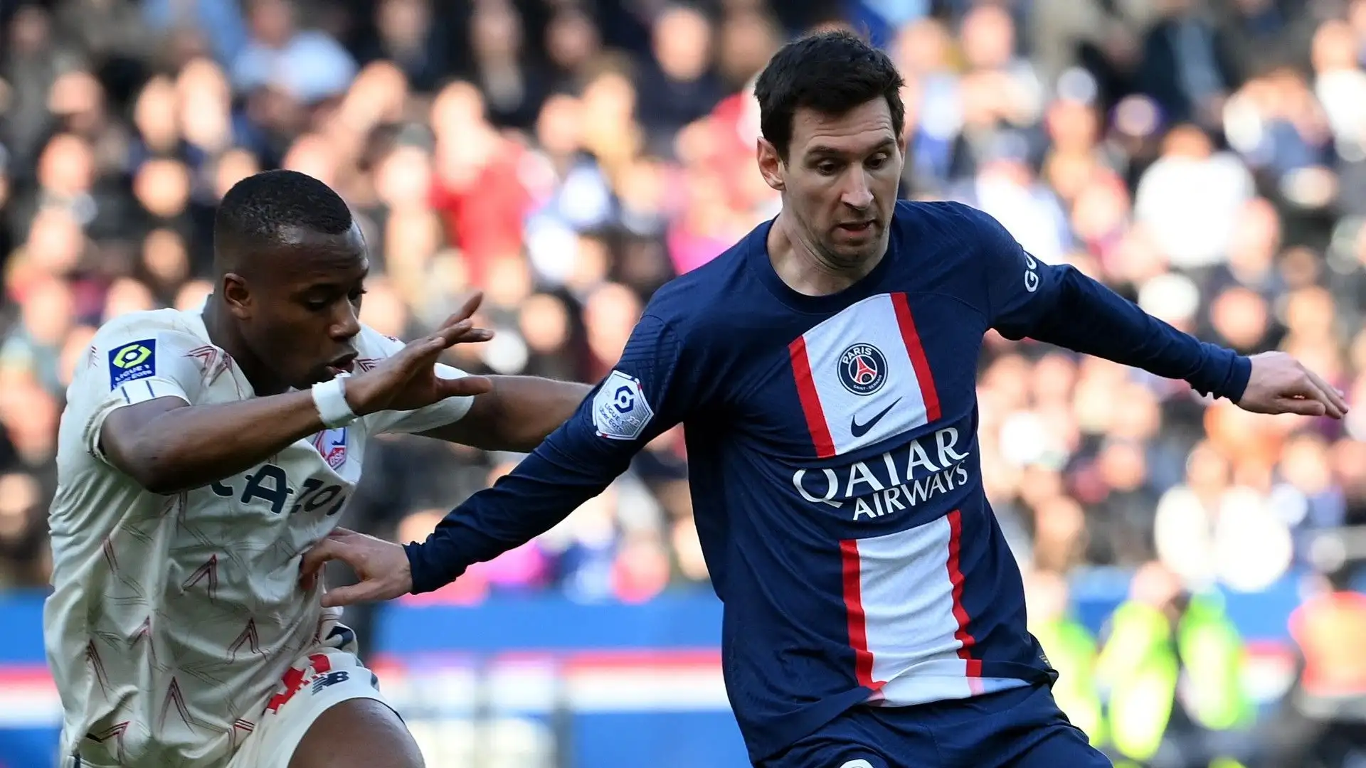 Con la maglia del Lille il difensore ha vinto una Ligue1 e una Supercoppa francese
