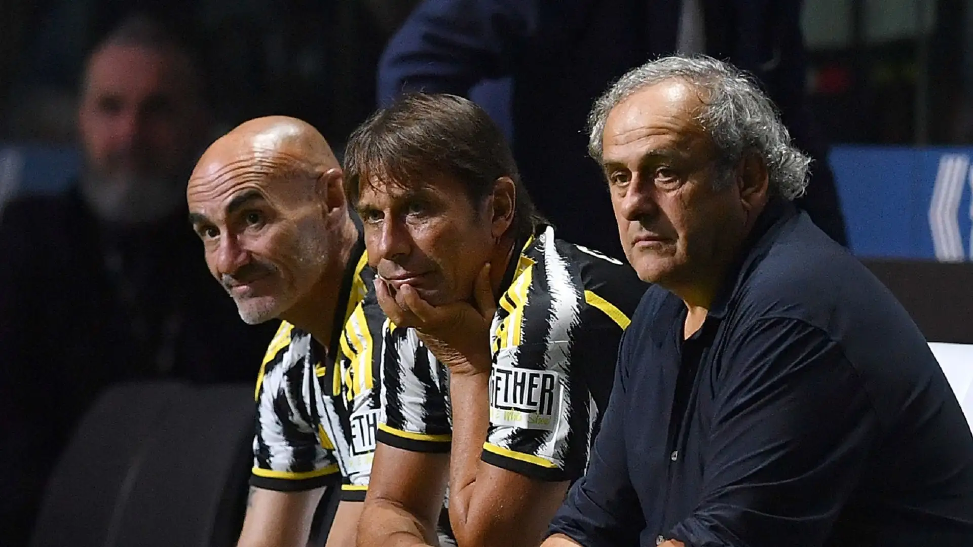 Panchina di lusso con Montero, Conte e Le Roi Platini