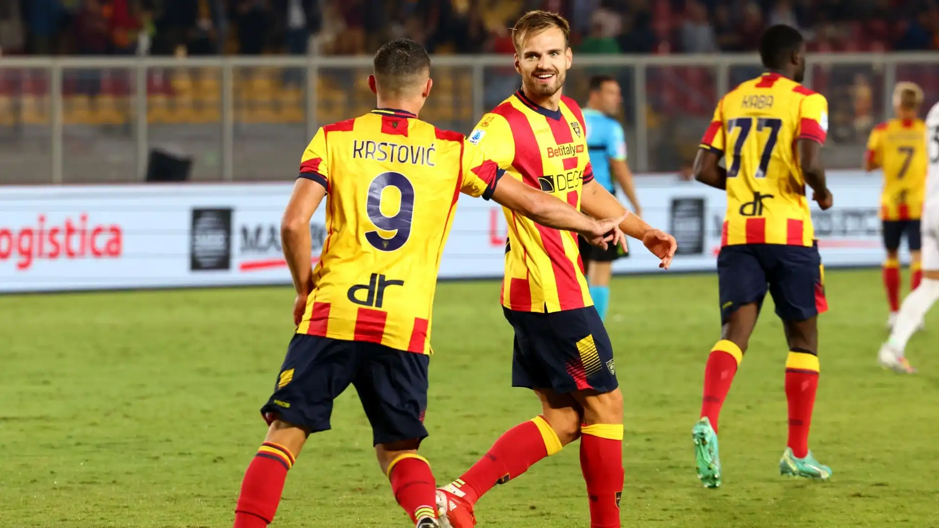 Il Lecce riparte: pareggio in rimonta con il Sassuolo