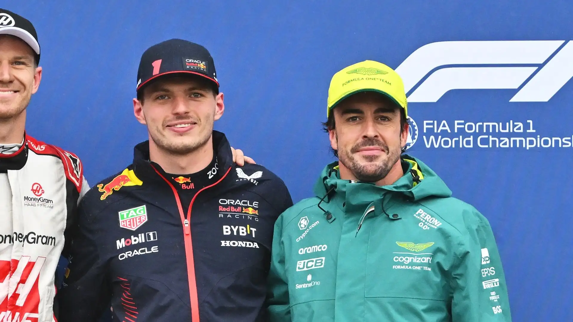Le speculazioni sul suo futuro si moltiplicano: molti ipotizzano un suo addio alla Formula 1 già al termine di questa stagione se non troverà una macchina più veloce