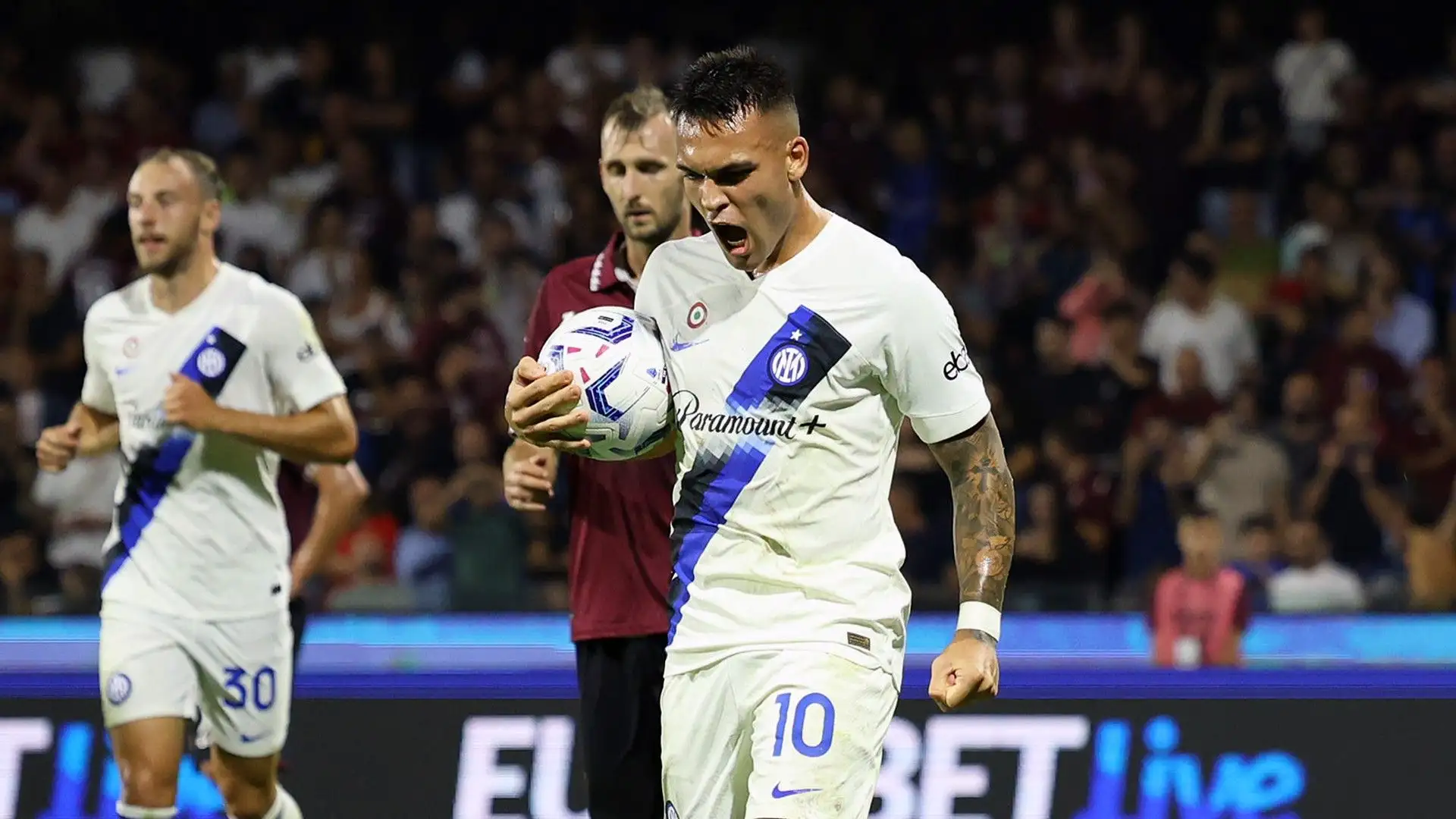 Lautaro Martinez è capitano e simbolo dell'Inter
