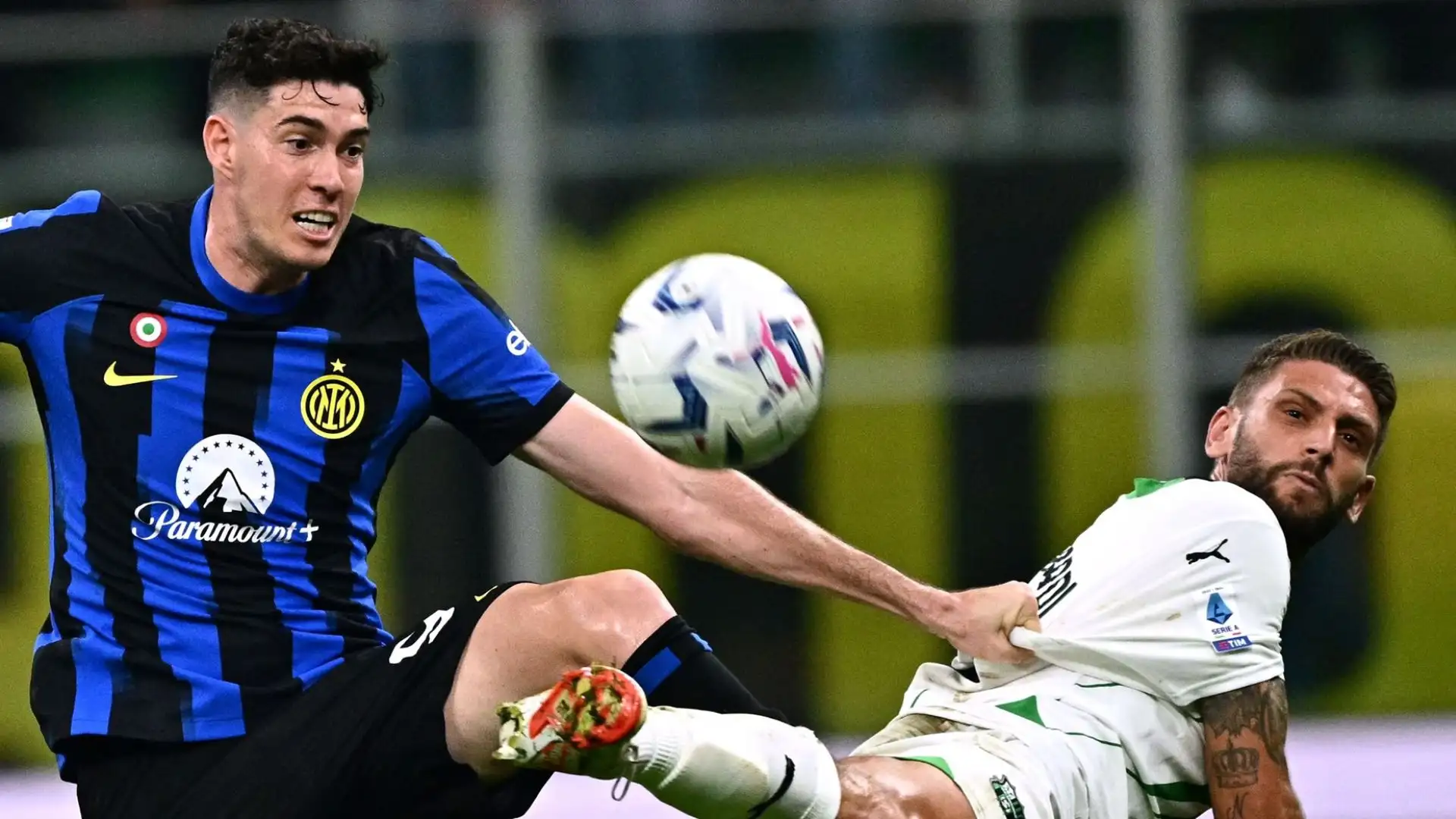 Bastoni al Manchester United raggiungerebbe l'ex compagno di squadra Onana