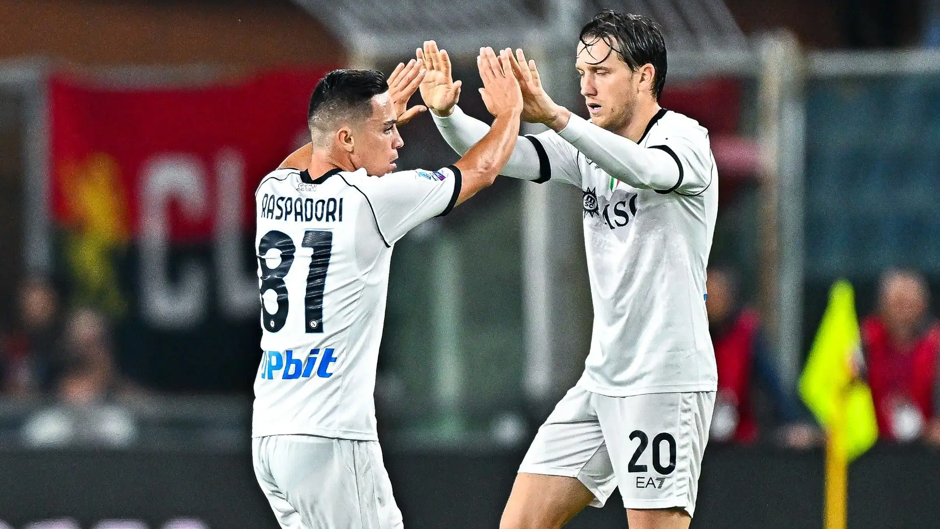 Nel nostro Paese Zielinski ha giocato anche per l'Empoli (2014-2016)
