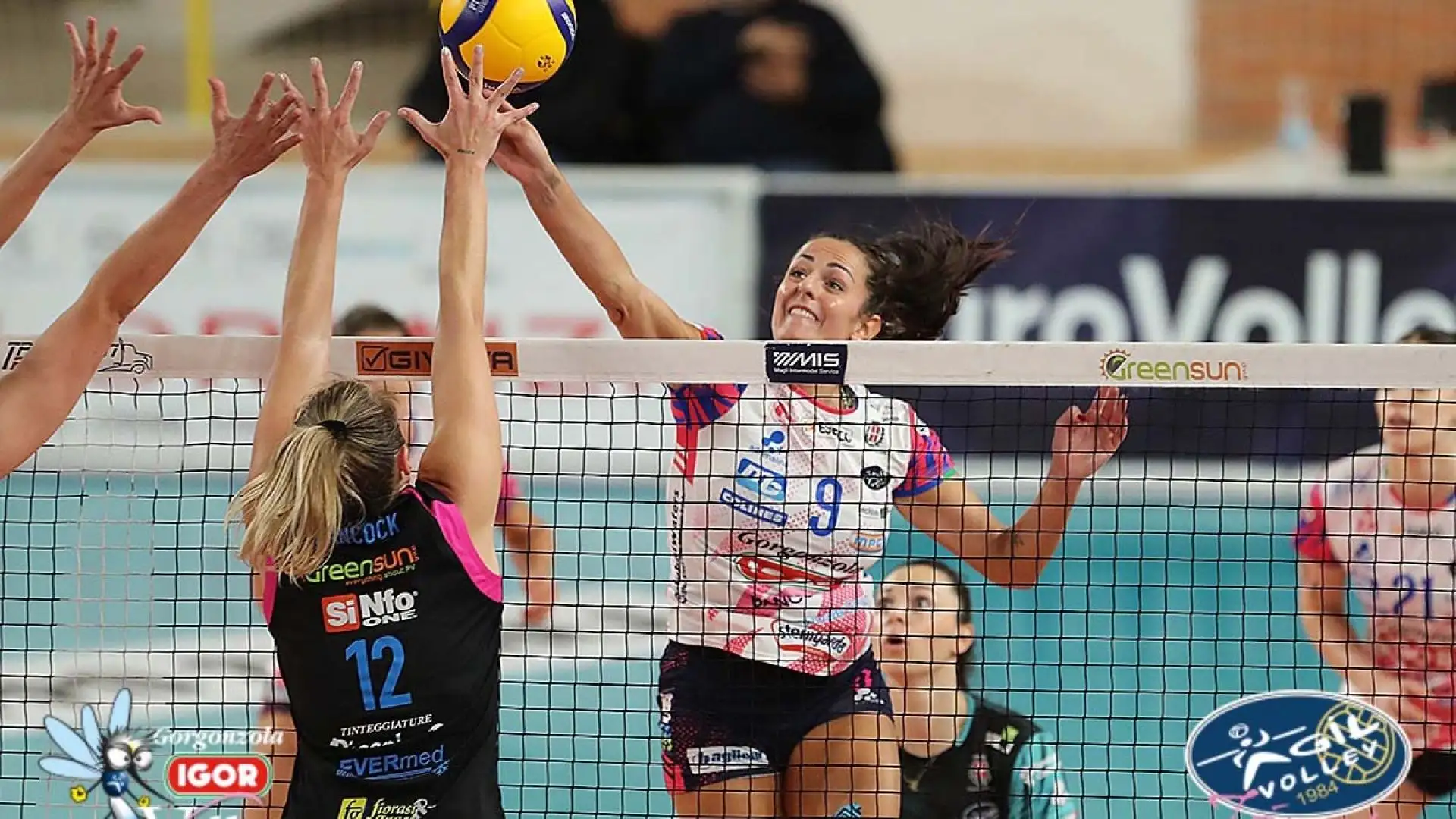 Lorenzo Bernardi (allenatore Igor Gorgonzola Novara): “Le ragazze sono state molto brave a interpretare fin da subito la partita che dovevano, entrando in campo aggressive e determinate".